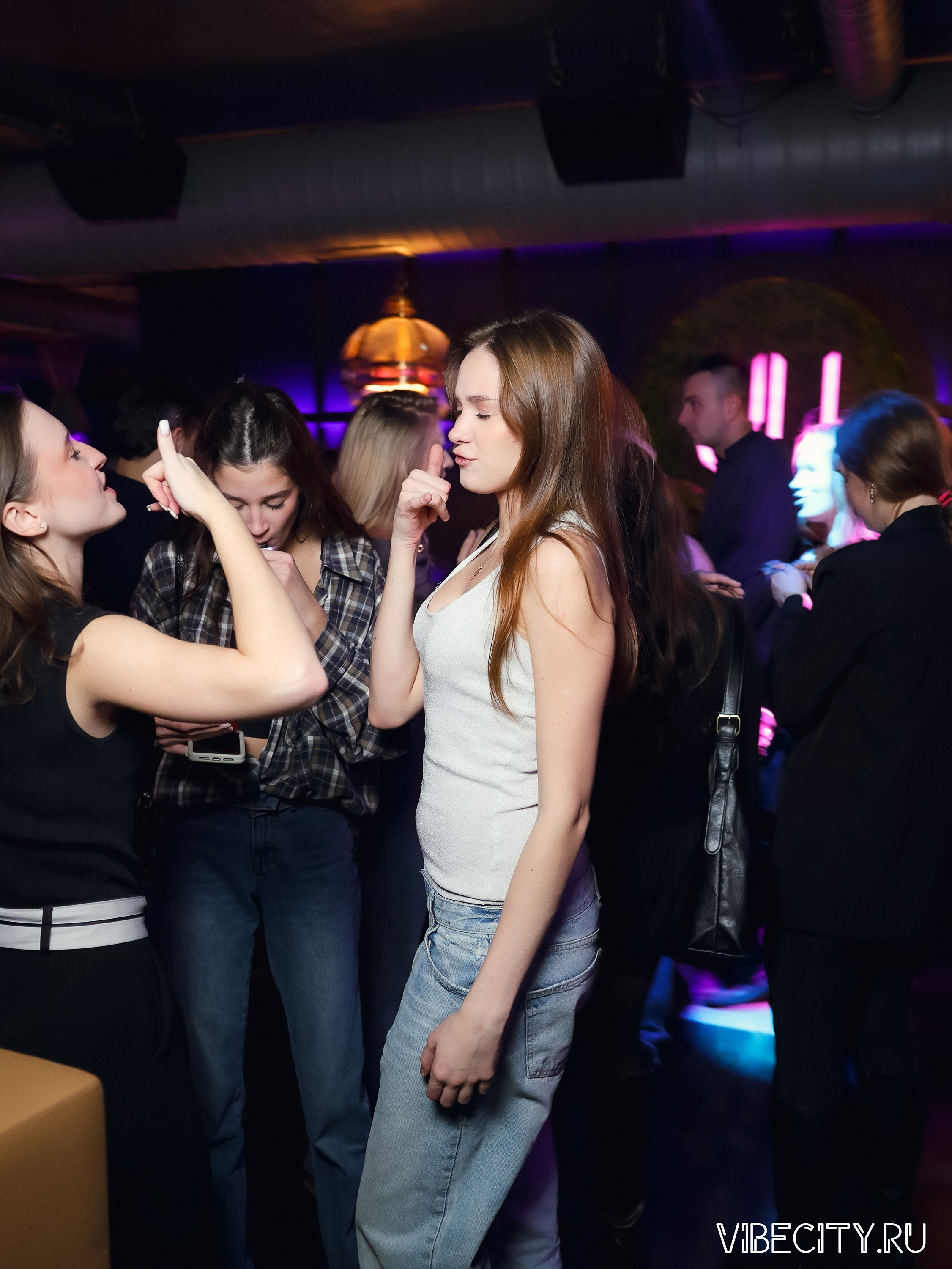 DOUBLE U. VIBECITY.RU Вайб Сити Ру Фоторепортажи Фотоотчеты Калининград