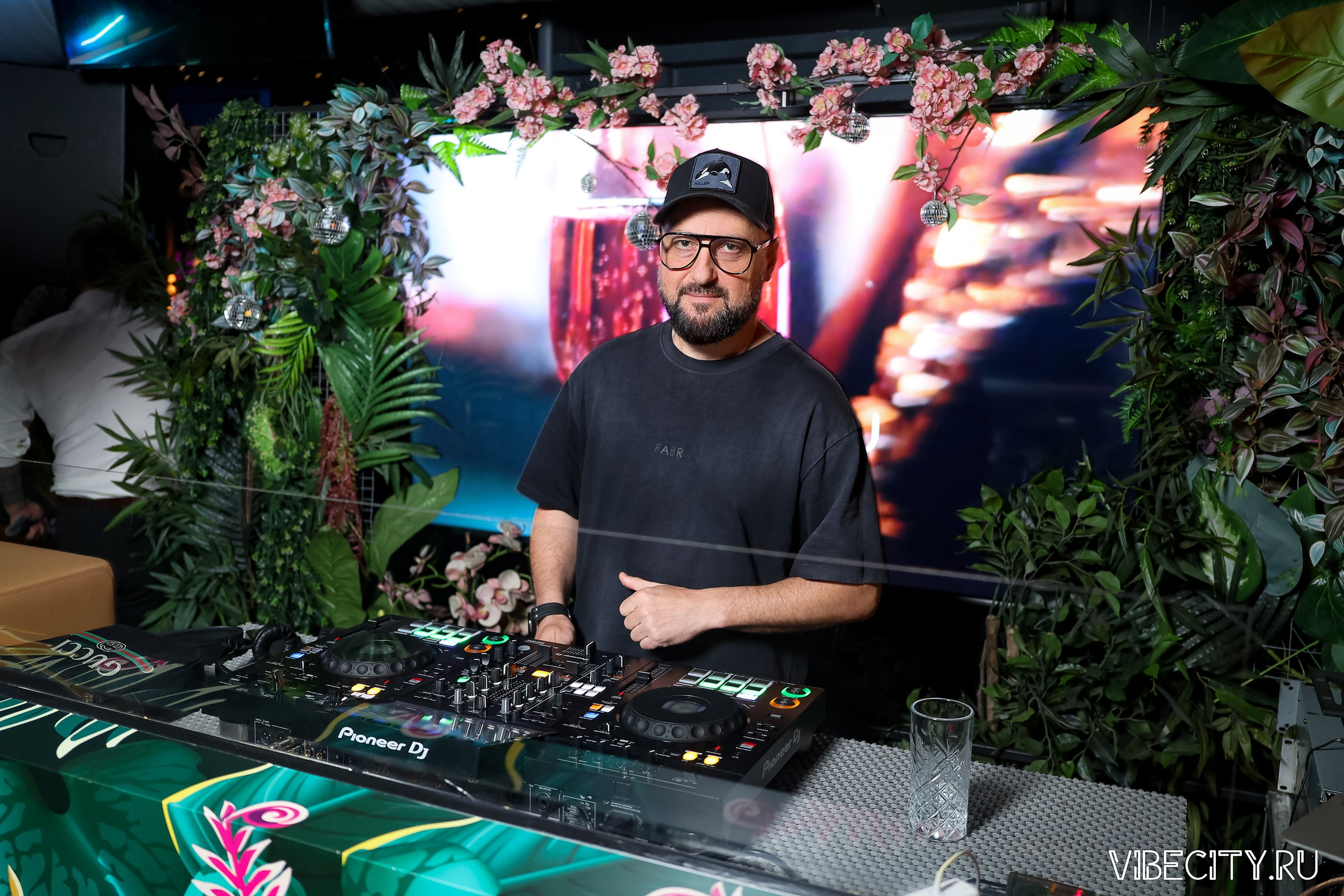 DOUBLE U. VIBECITY.RU Вайб Сити Ру Фоторепортажи Фотоотчеты Калининград