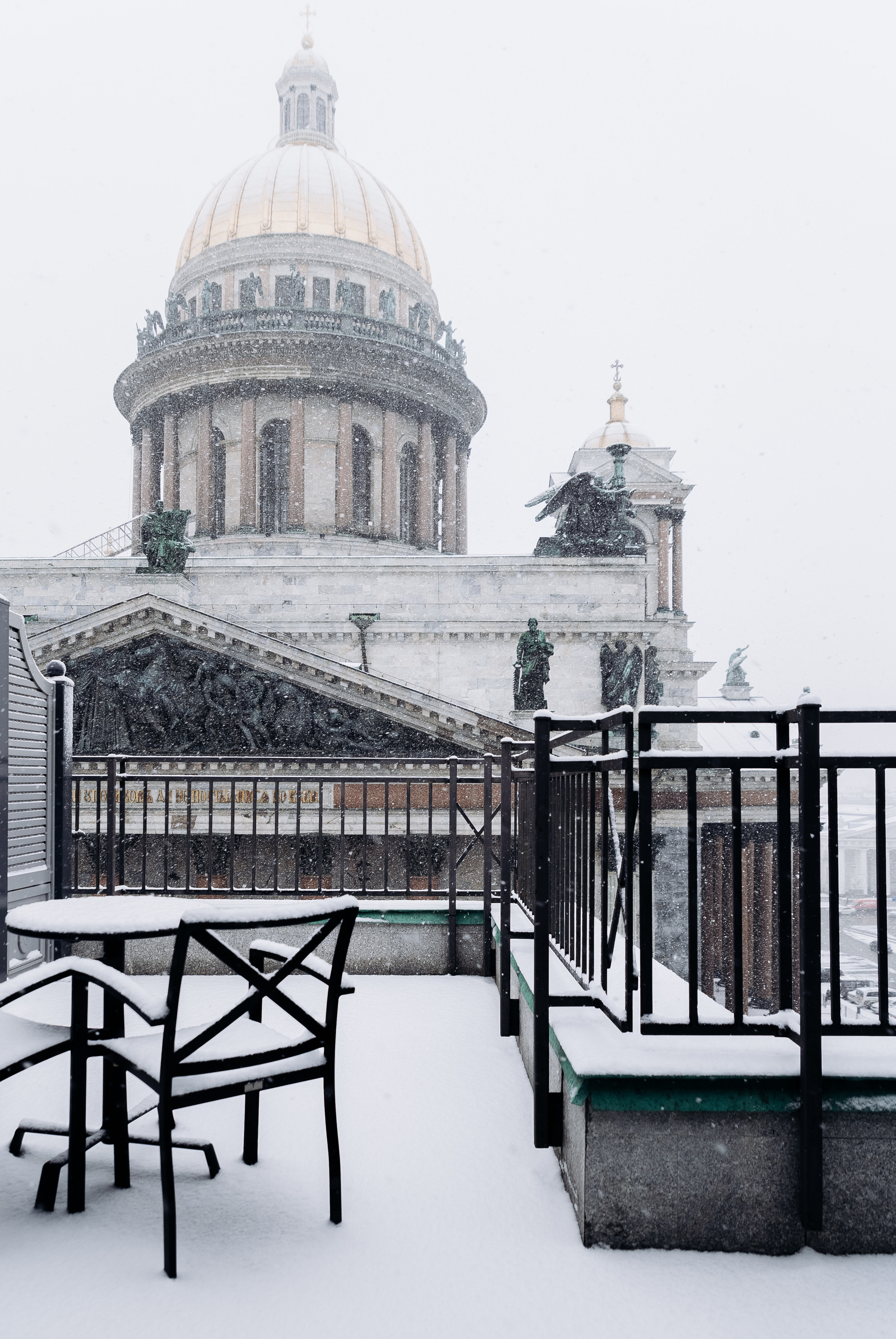 Ксения и Даниил. Four Seasons Lion Palace. Ваш фотограф — Александра Андрущенко