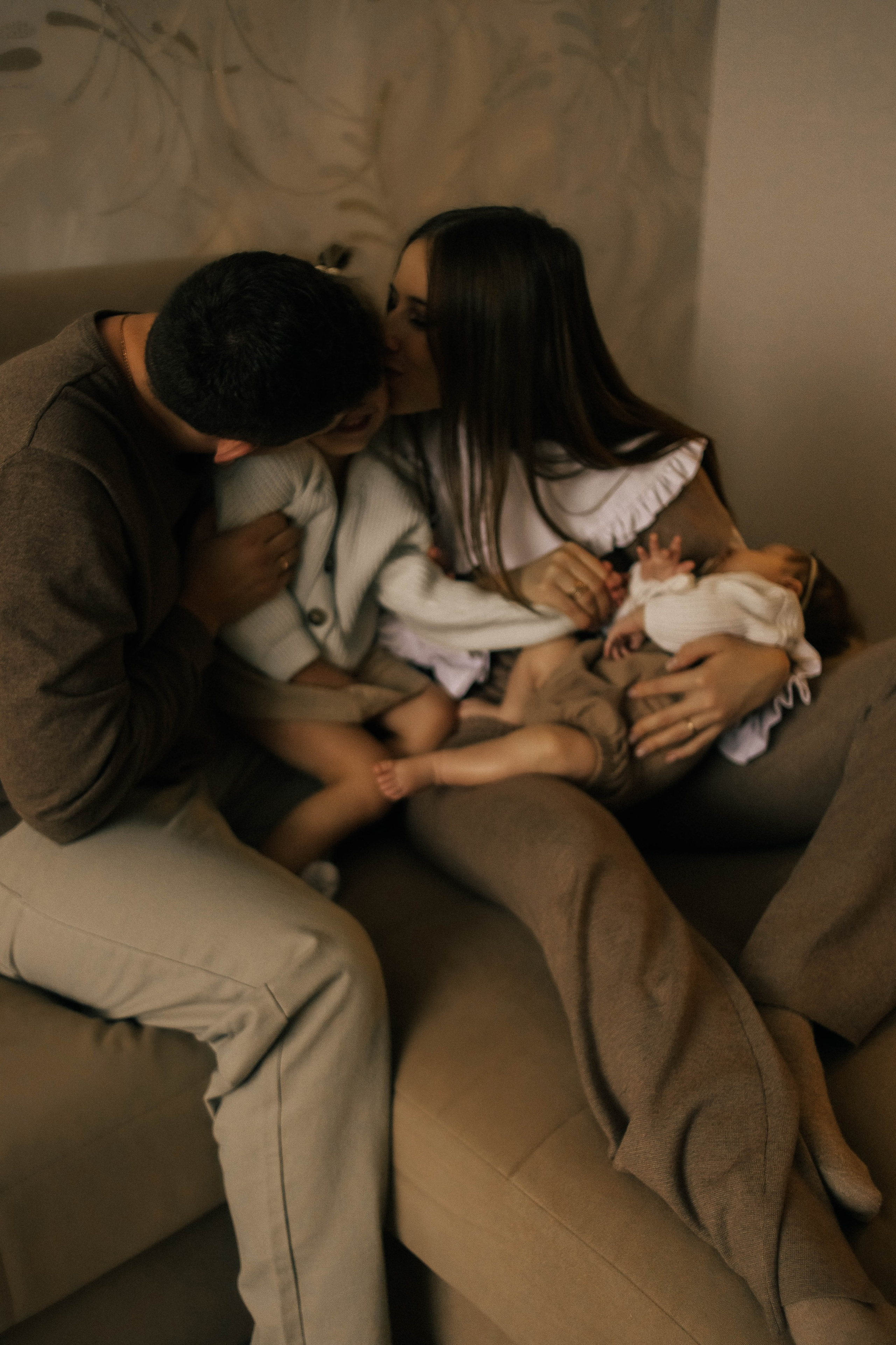 Анастасия, Андрей, Ариша и Анюта. Главная