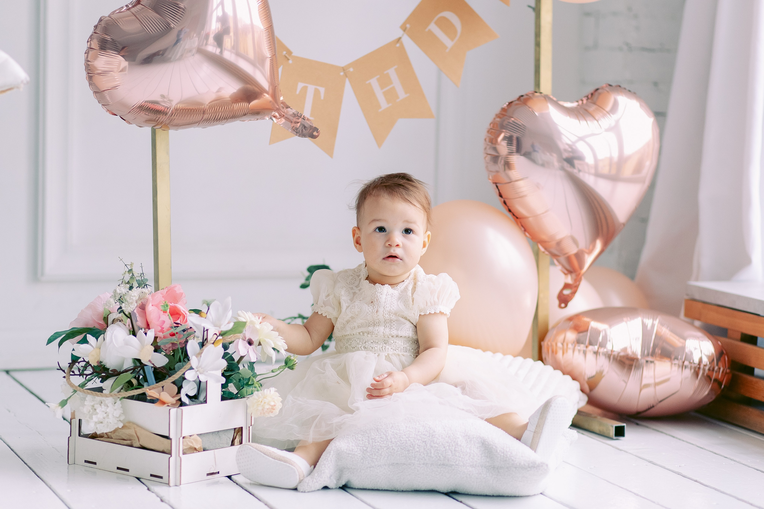 Семейная фотосессия первый тортик для малышки в фотостудии. Фотограф в Санкт-Петербурге, Анна Скворцова