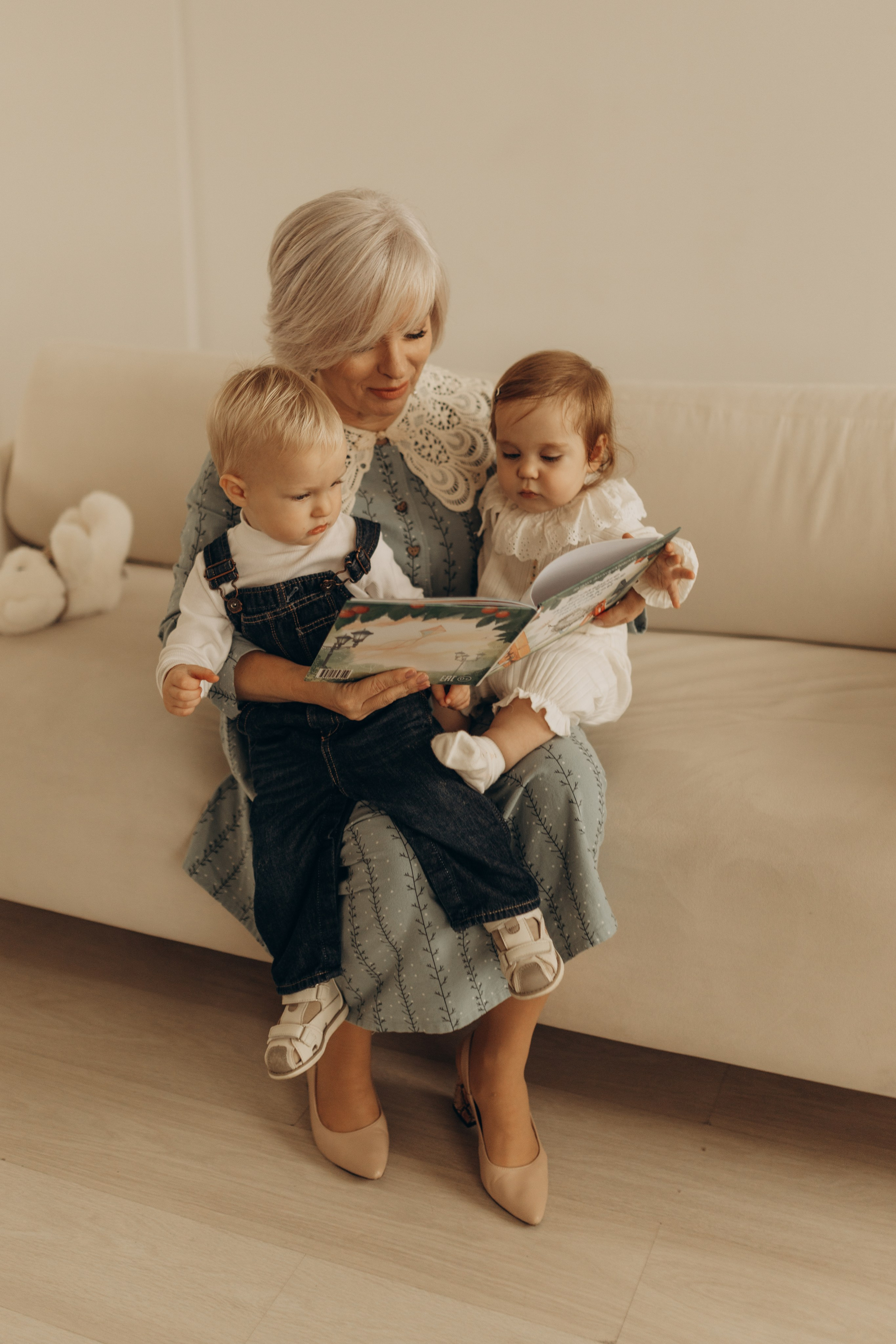 Фотосессия дружная семья. Съёмка в студии. Фотограф в Ставрополе Svetlana Matveeva