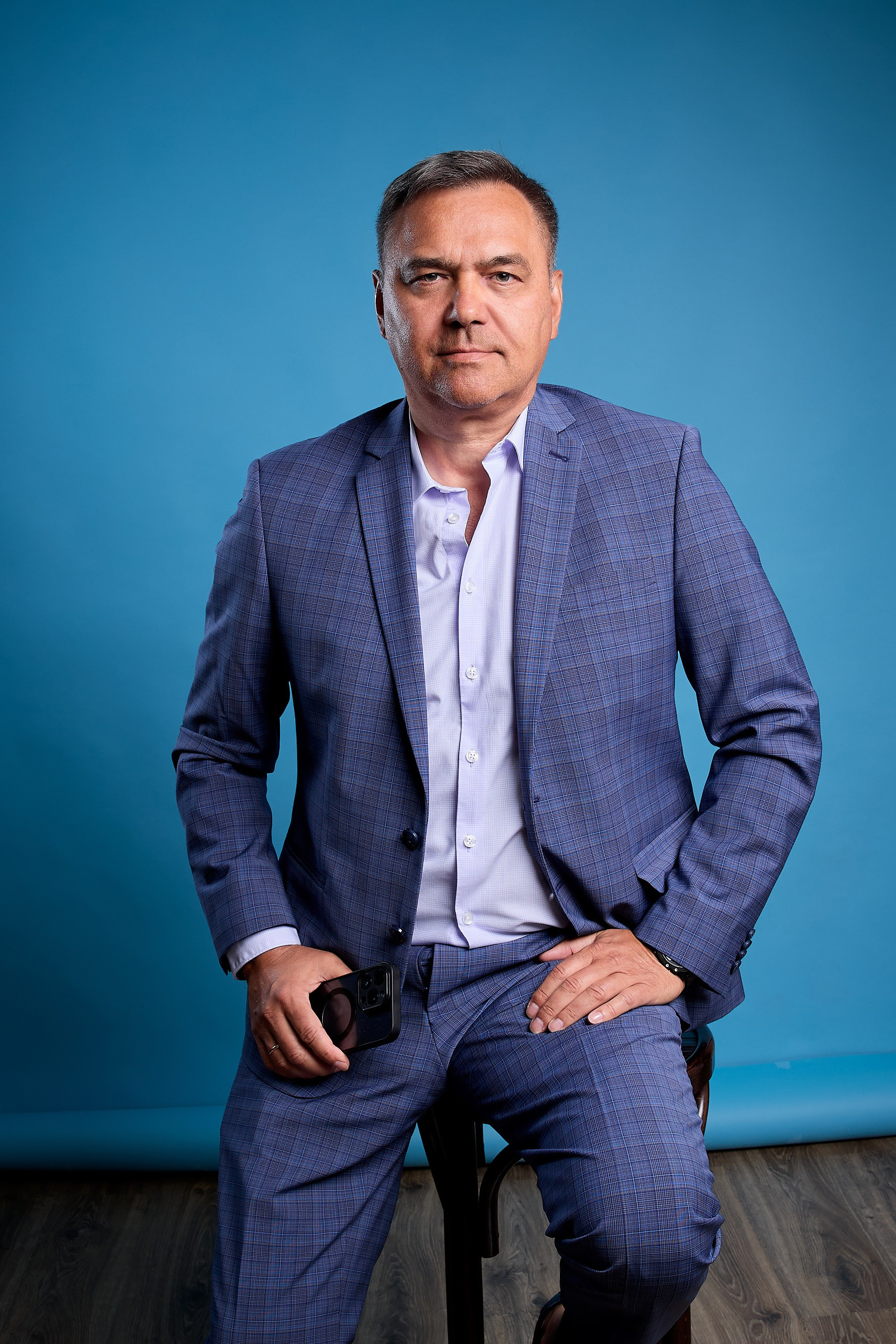 Он. Портретный фотограф Евгений Денисов