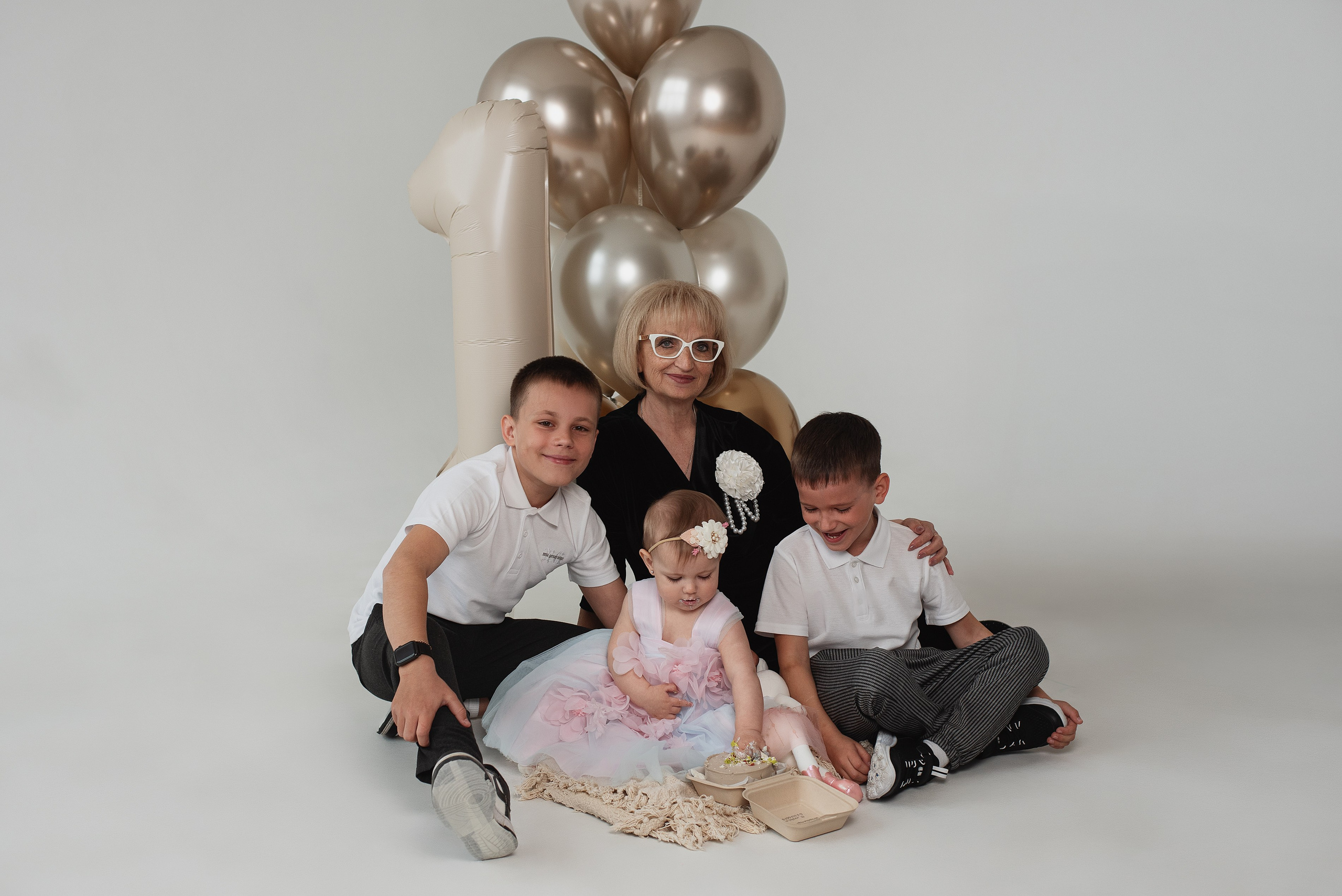 Фотосессия годика Алина. Семейный фотограф в Южно-Сахалинске Анастасия Лимарева