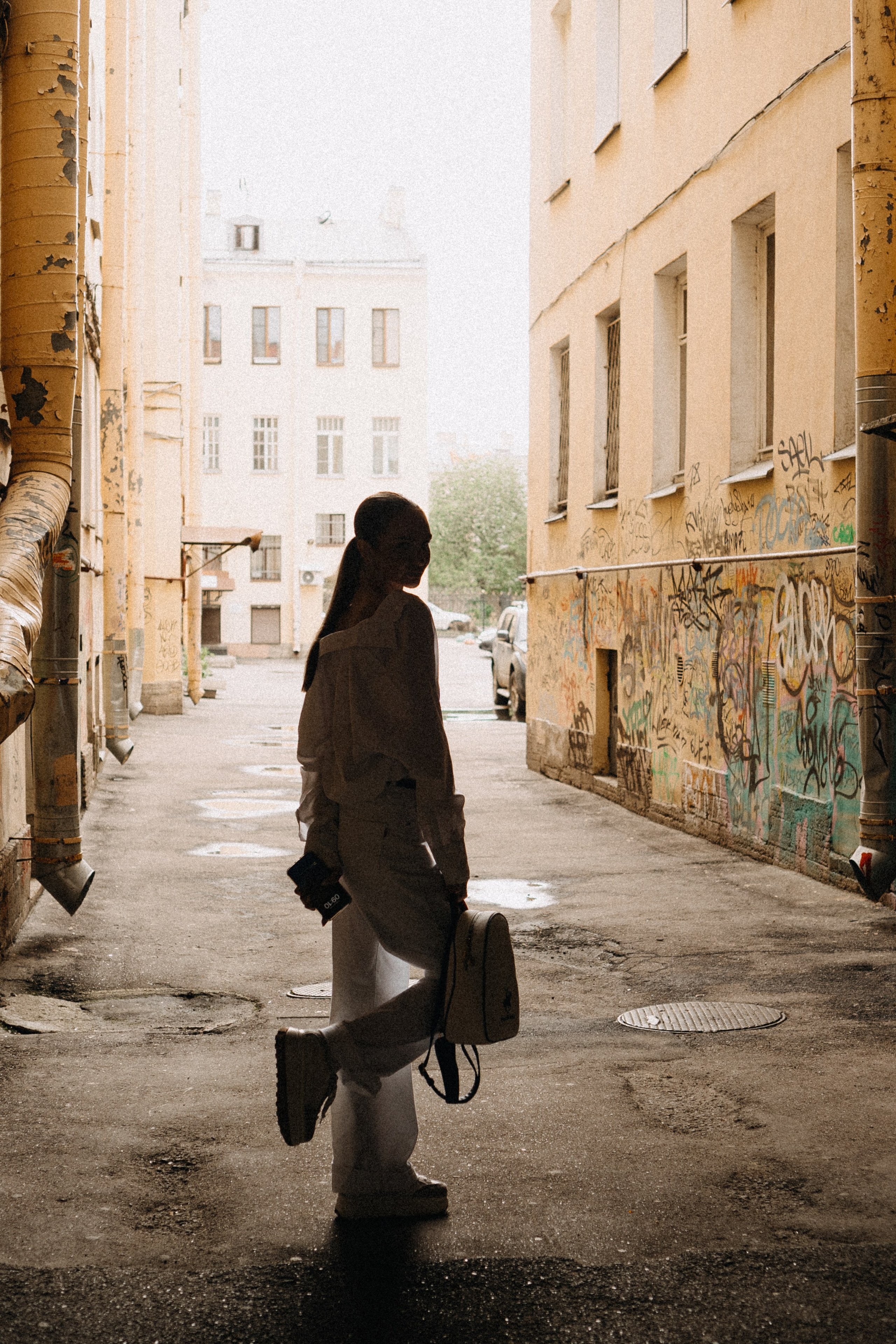 МЫ ГУЛЯЛИ ПРО КРЫШАМ ПИТЕРА. Профессиональный фотограф, Санкт-Петербург — Виктория Богомолова