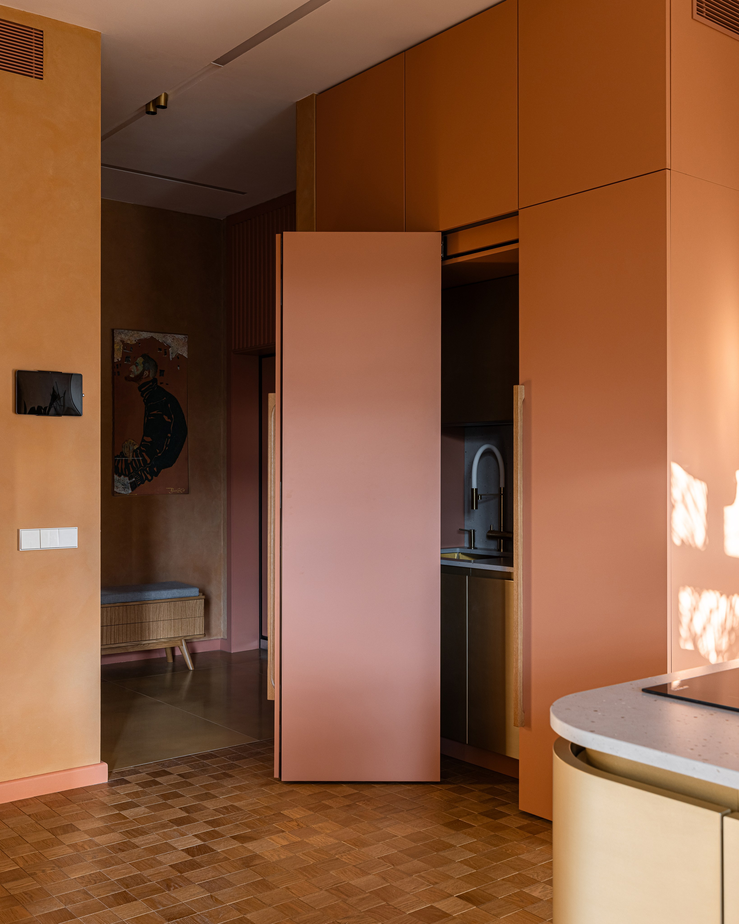 ОБИТАЕМЫЙ ОСТРОВ. Дизайн интерьеров Москва / Петербург / регионы