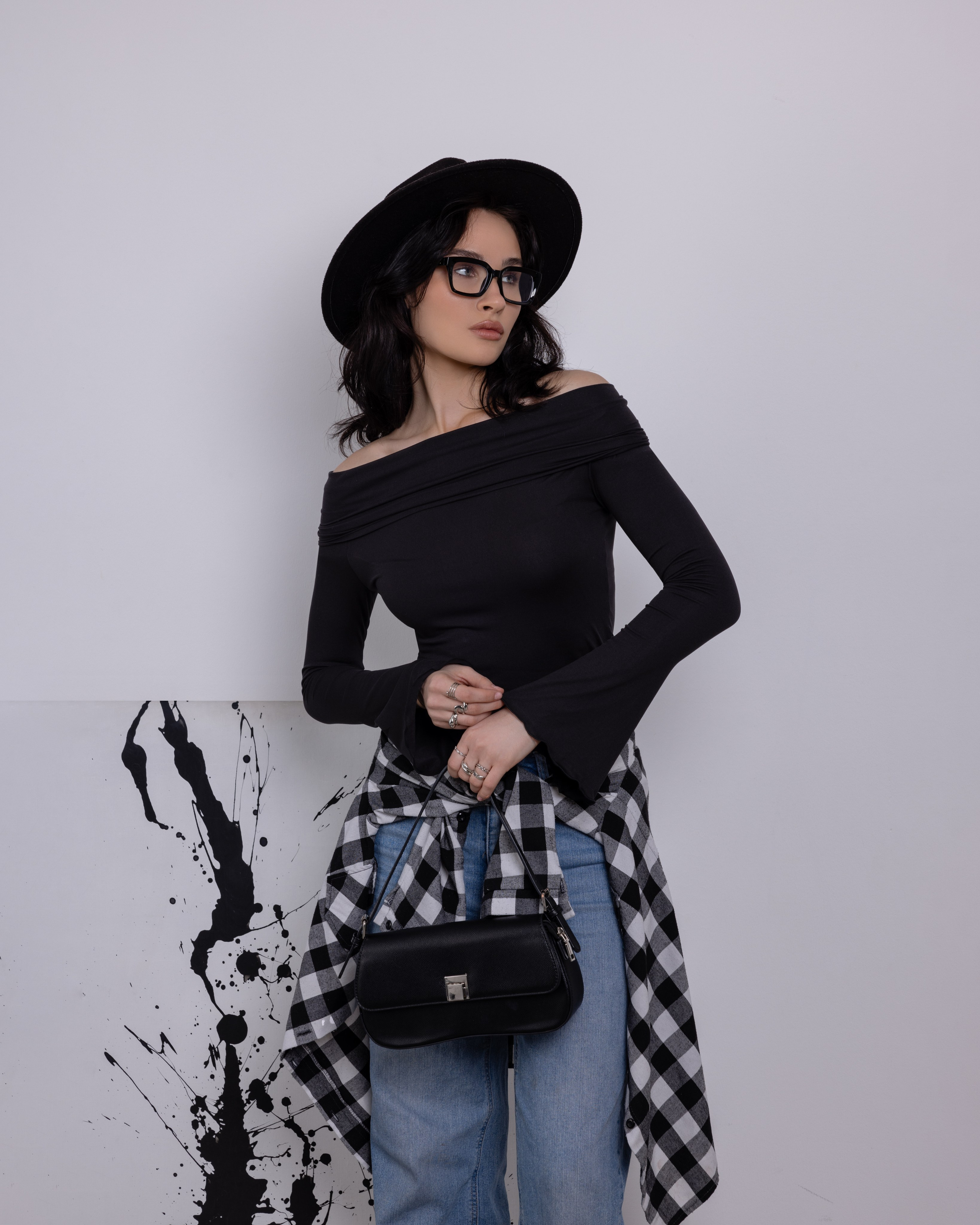 WB. Photographer. Producer. Retoucher