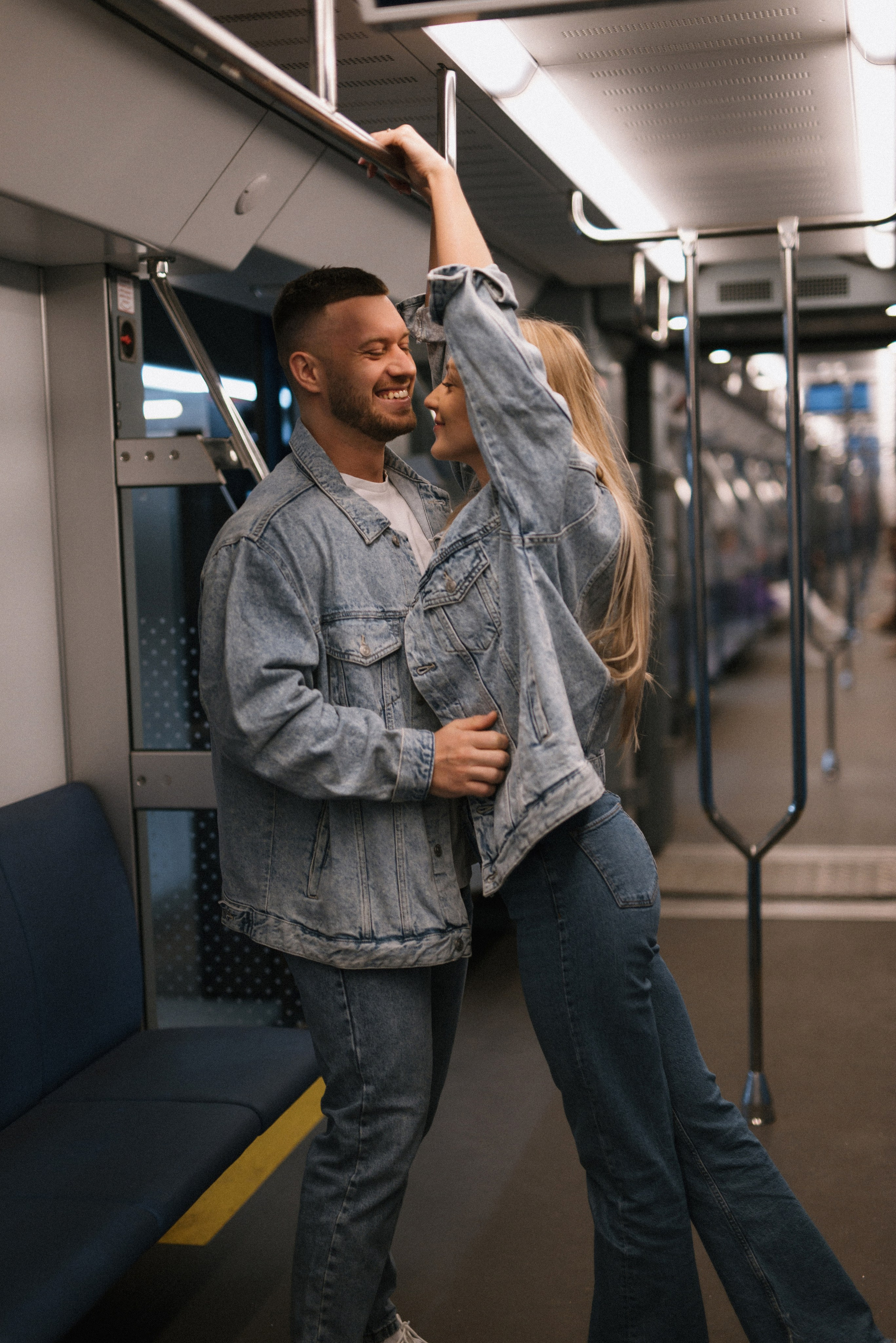 Пройдусь мурашками прямо по нам…. Свадебный фотограф в Минске и Санкт-Петербурге Вероника Аксенова