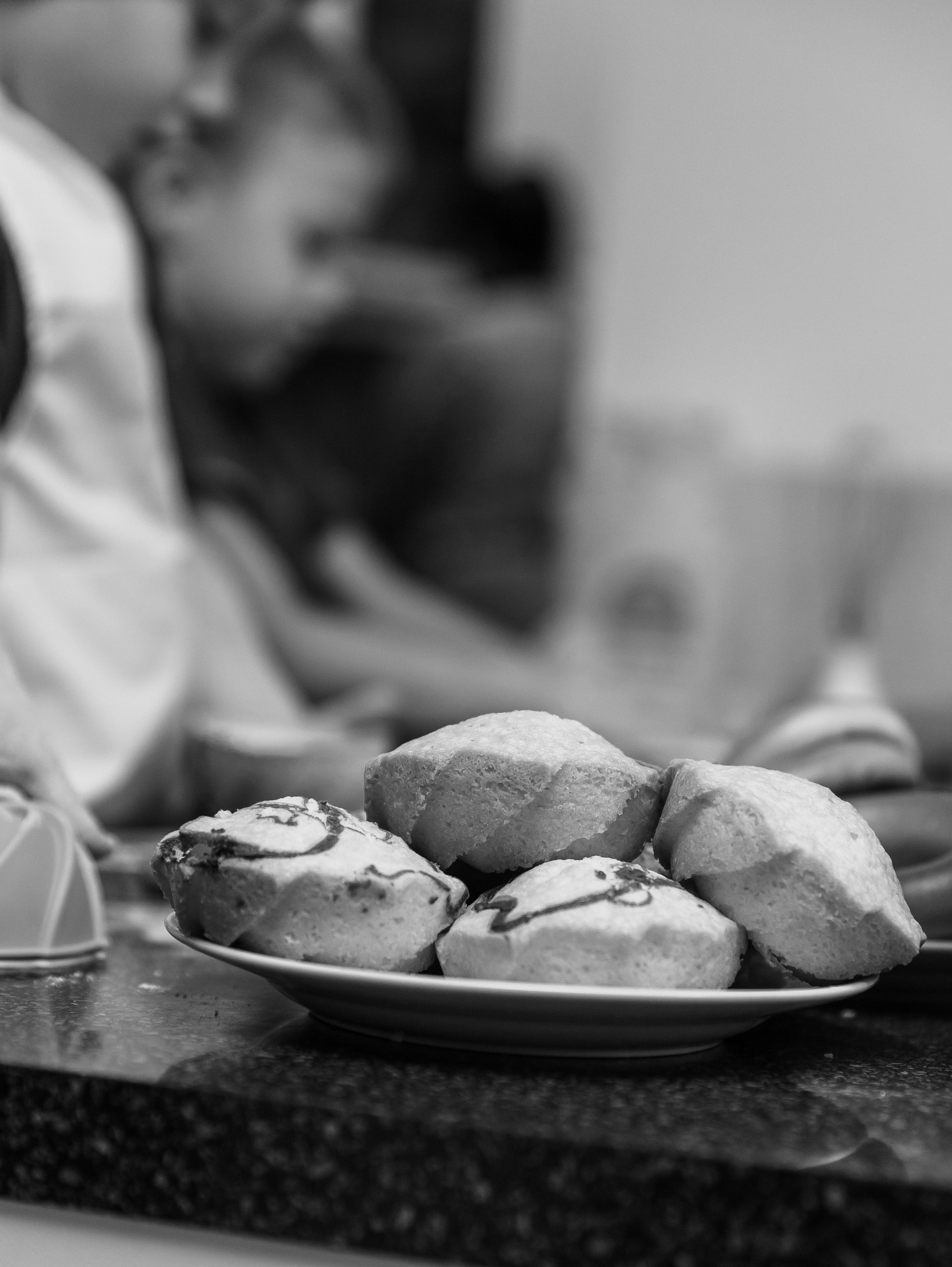 Бабушка и внуки пекут. Фотограф текстиля в Москве Ольга Иванова