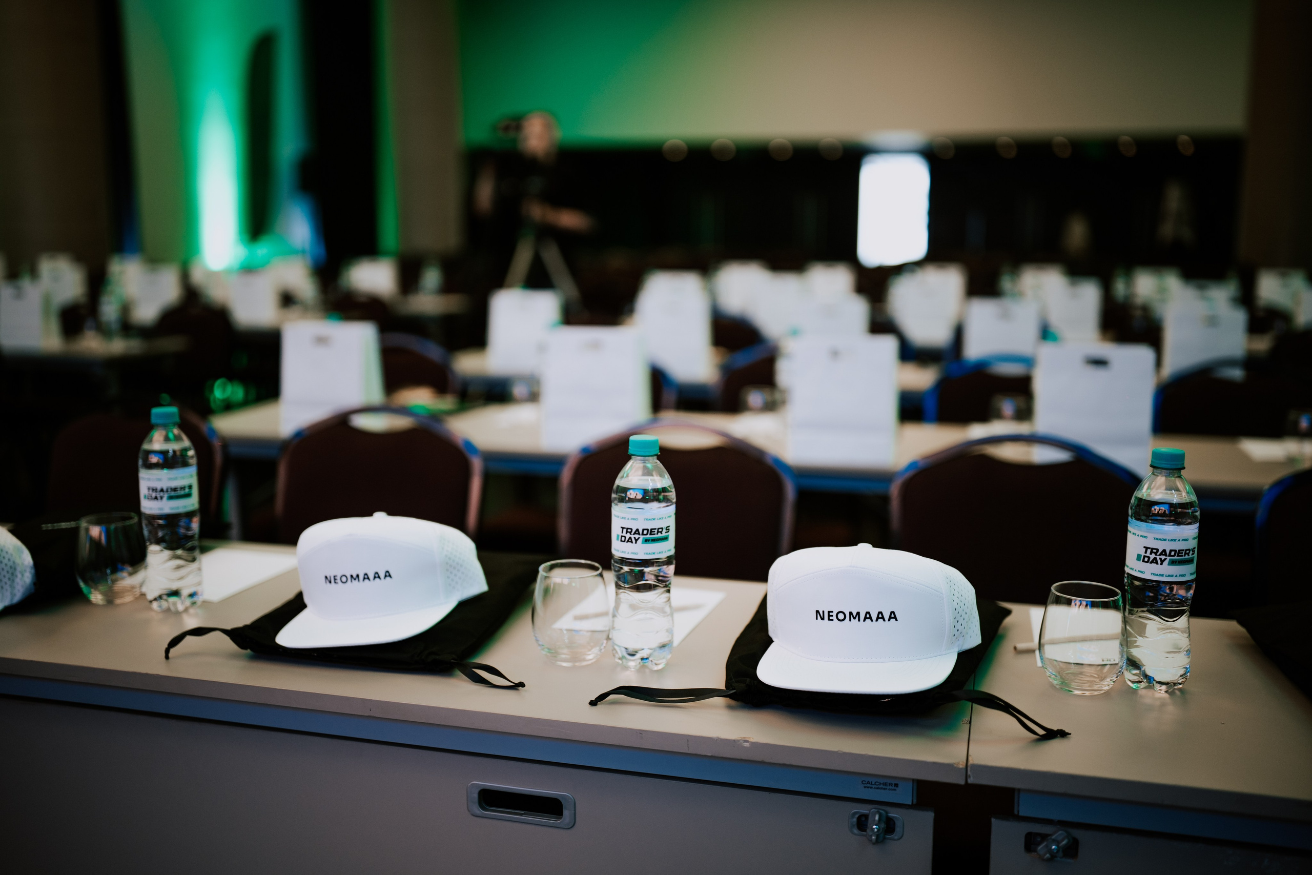 TRADERS DAY By NeomAAA Argentina. NeomAAA Funds Gallery