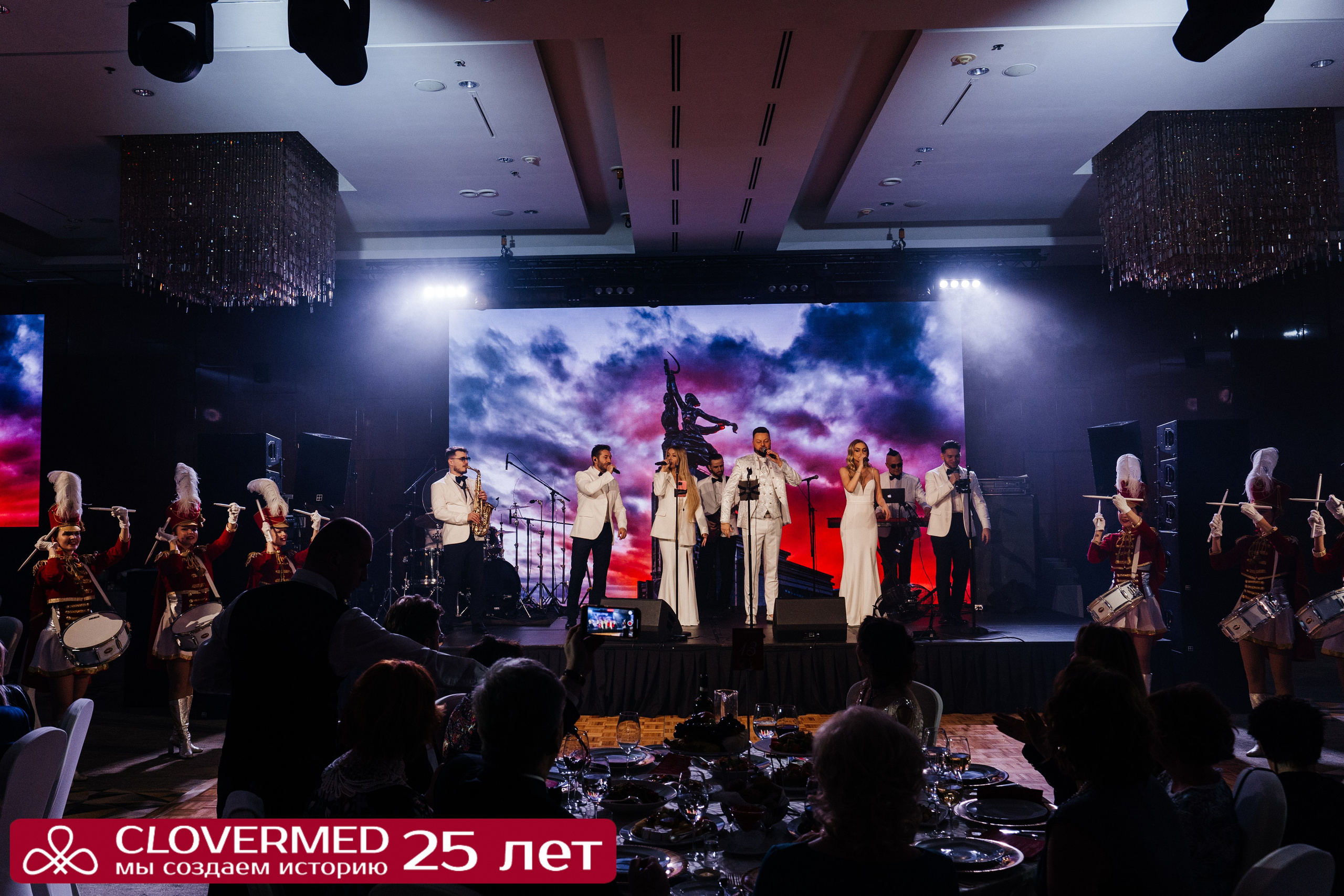 CLOVERMED 25 ЛЕТ. Семейный и репортажный фотограф в Москве Оксана Шилова