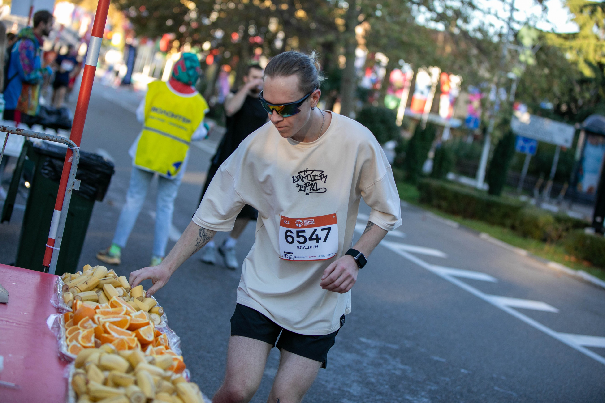 Сочи Марафон по бегу — 2025.11.03. Фотограф из Сочи Регина Труфанова
