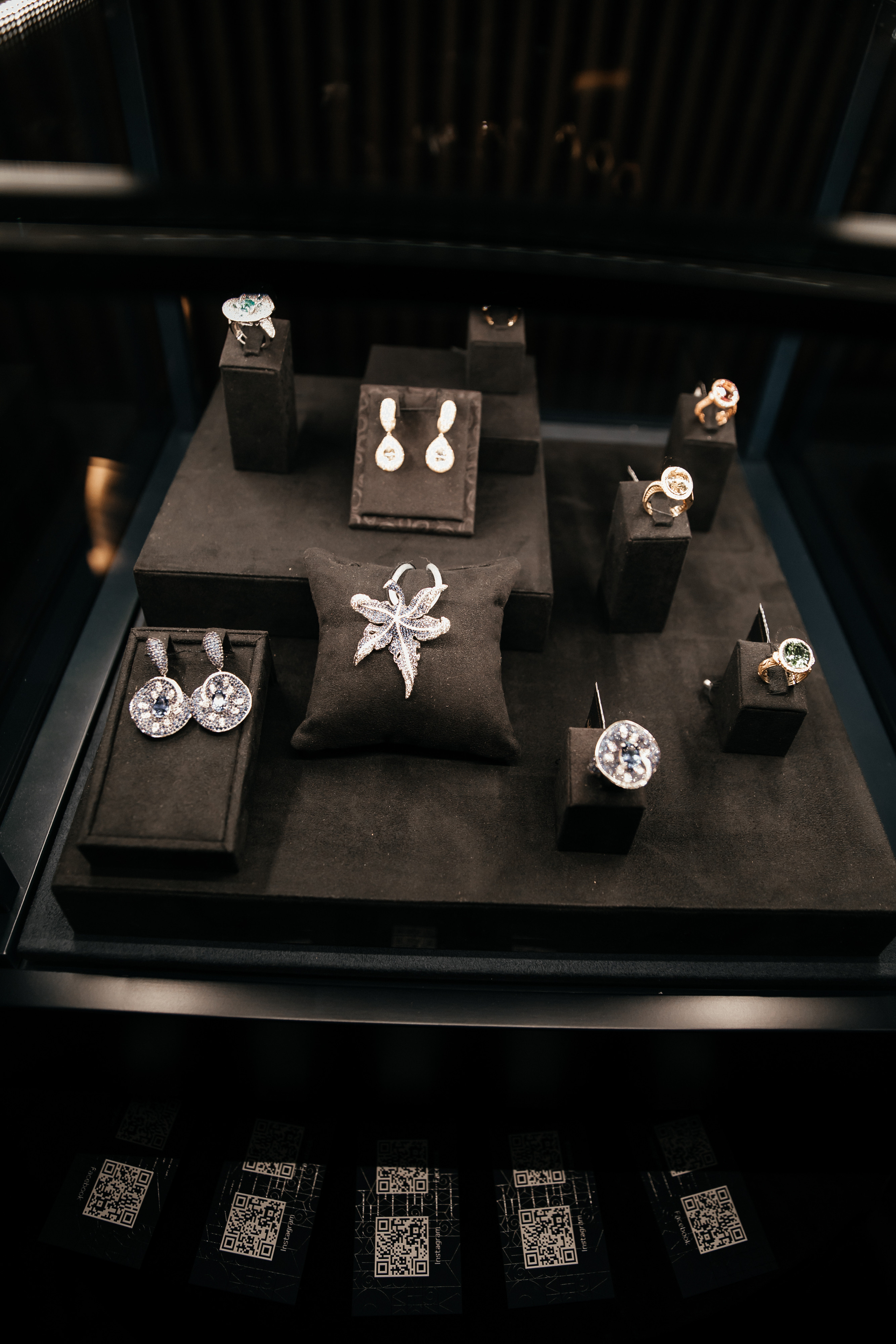 Премия Trend People Awards в «the TOY» в Москве. «Птичка на проводе»: информационный портал в Москве