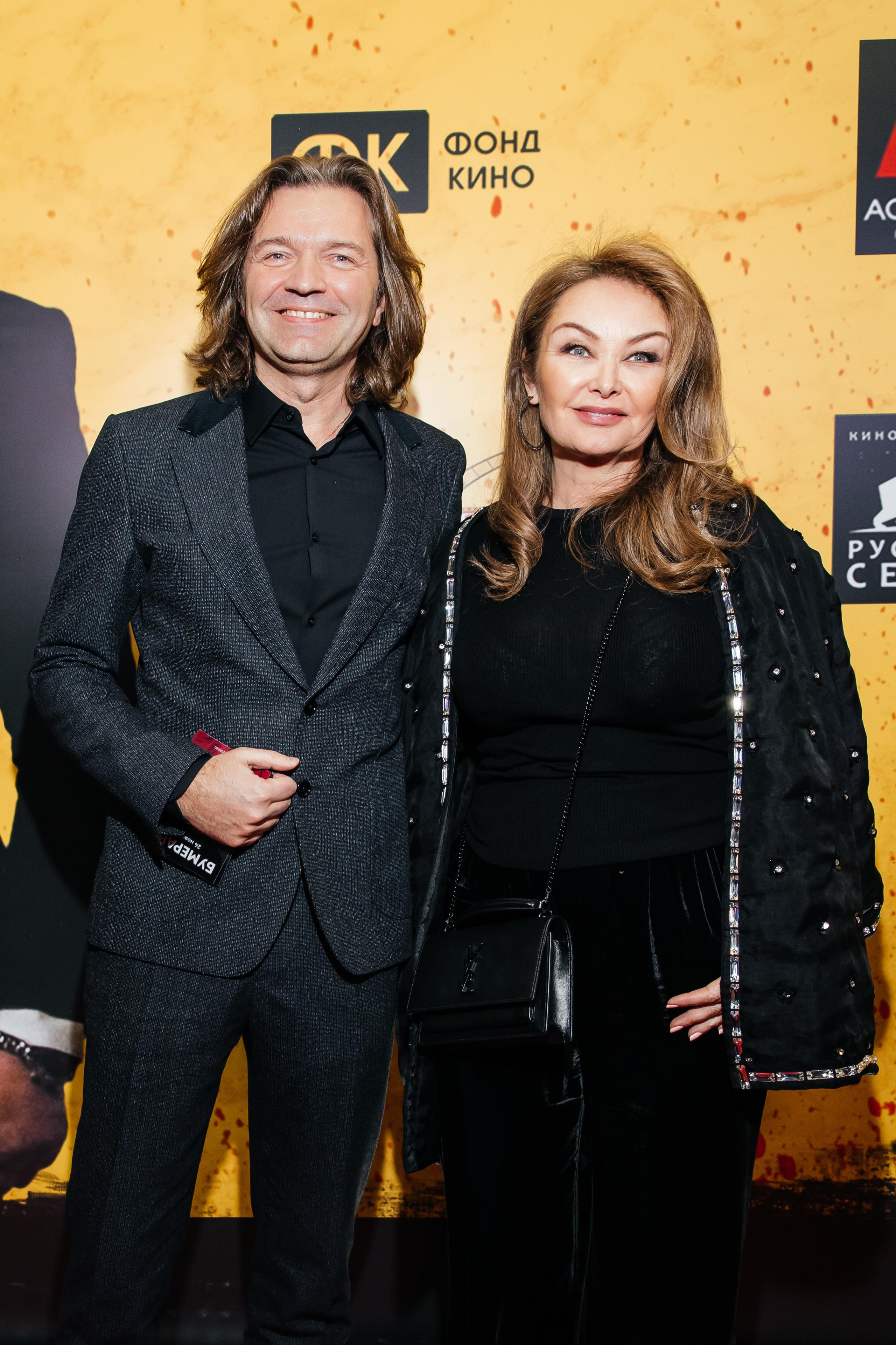 Дмитрий и Елена Маликовы на премьере фильма Бумеранг в Москве
