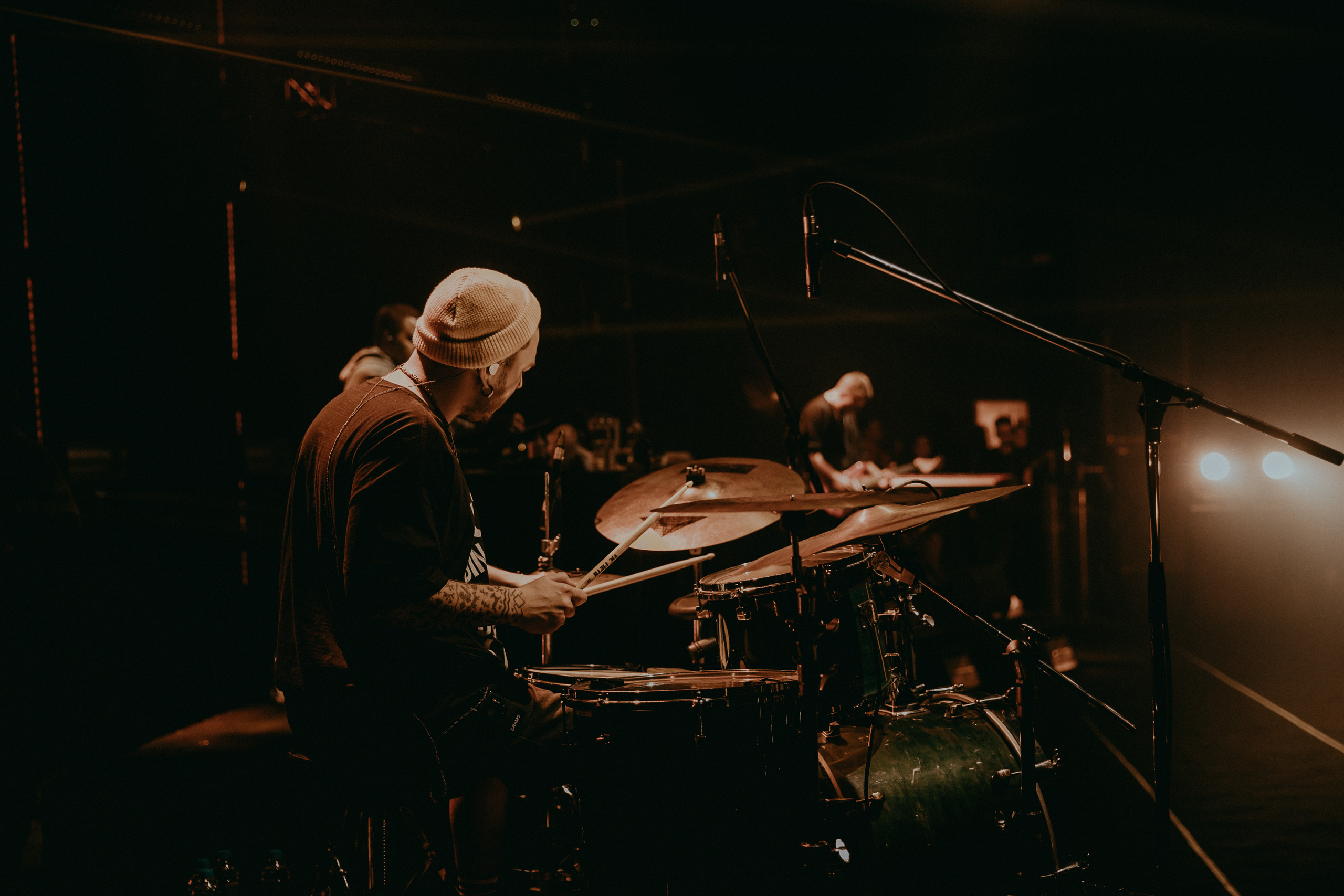 Большой сольный концерт Леши Свика в Москве. «Птичка на проводе»: информационный портал в Москве