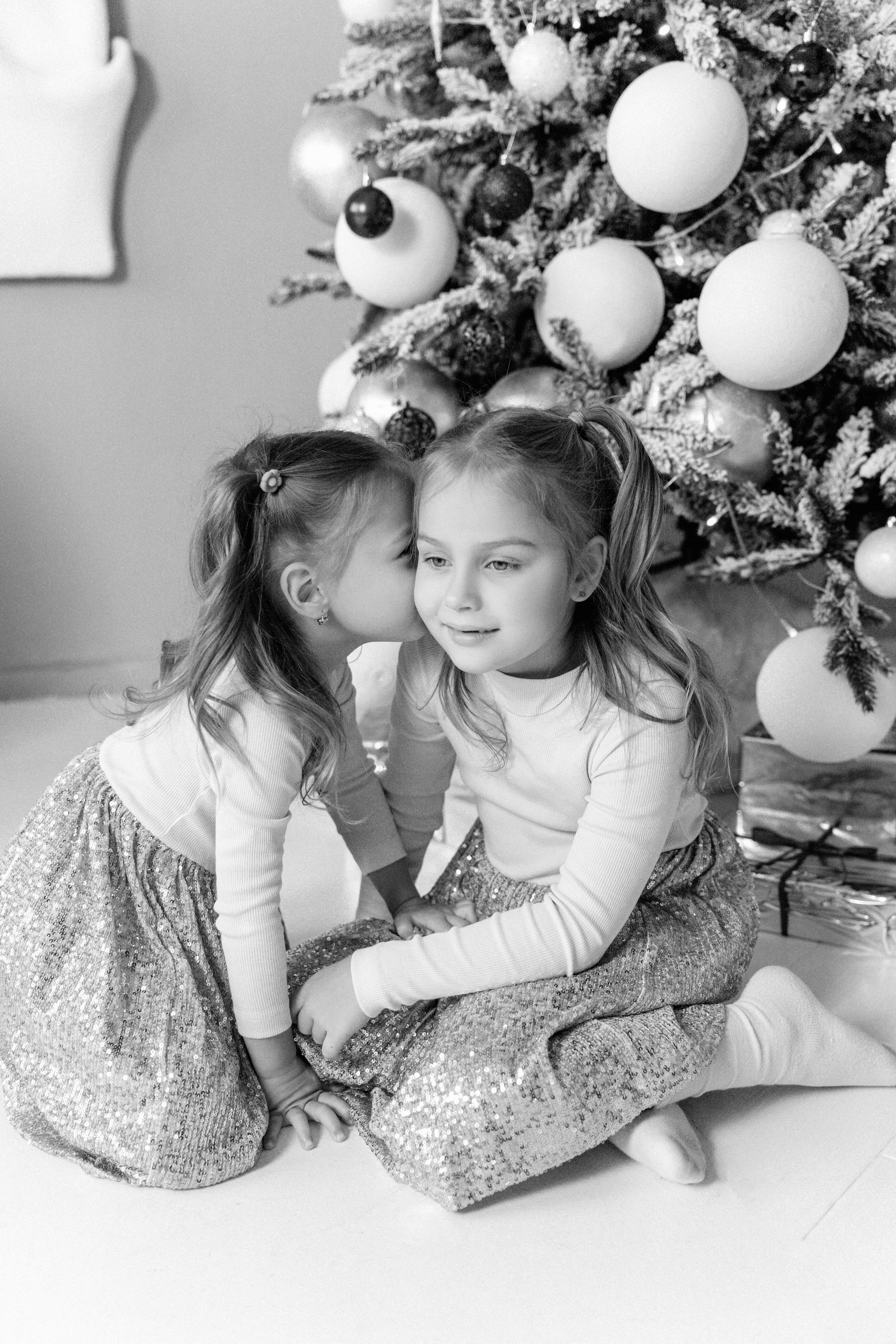 Новогоднее волшебство большой дружной семьи. Ваш семейный фотограф в Минске — Вика Трегубова