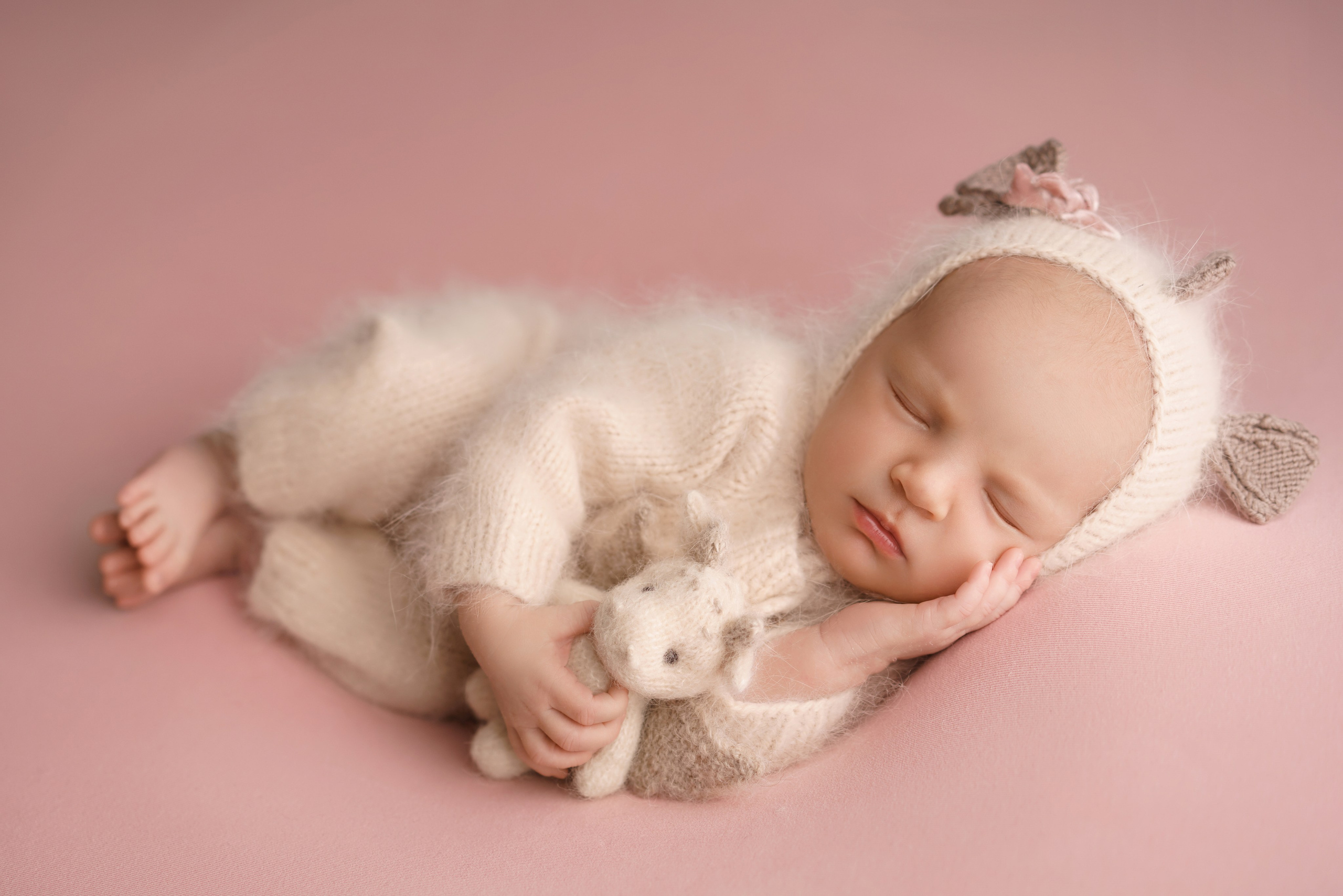 Фотосессия новорожденных | Галерея трогательных кадров малышей в стиле newborn. Фотосессия новорожденных в Москве и Московской области | Профессиональный фотограф newborn — Татьяна Иванова