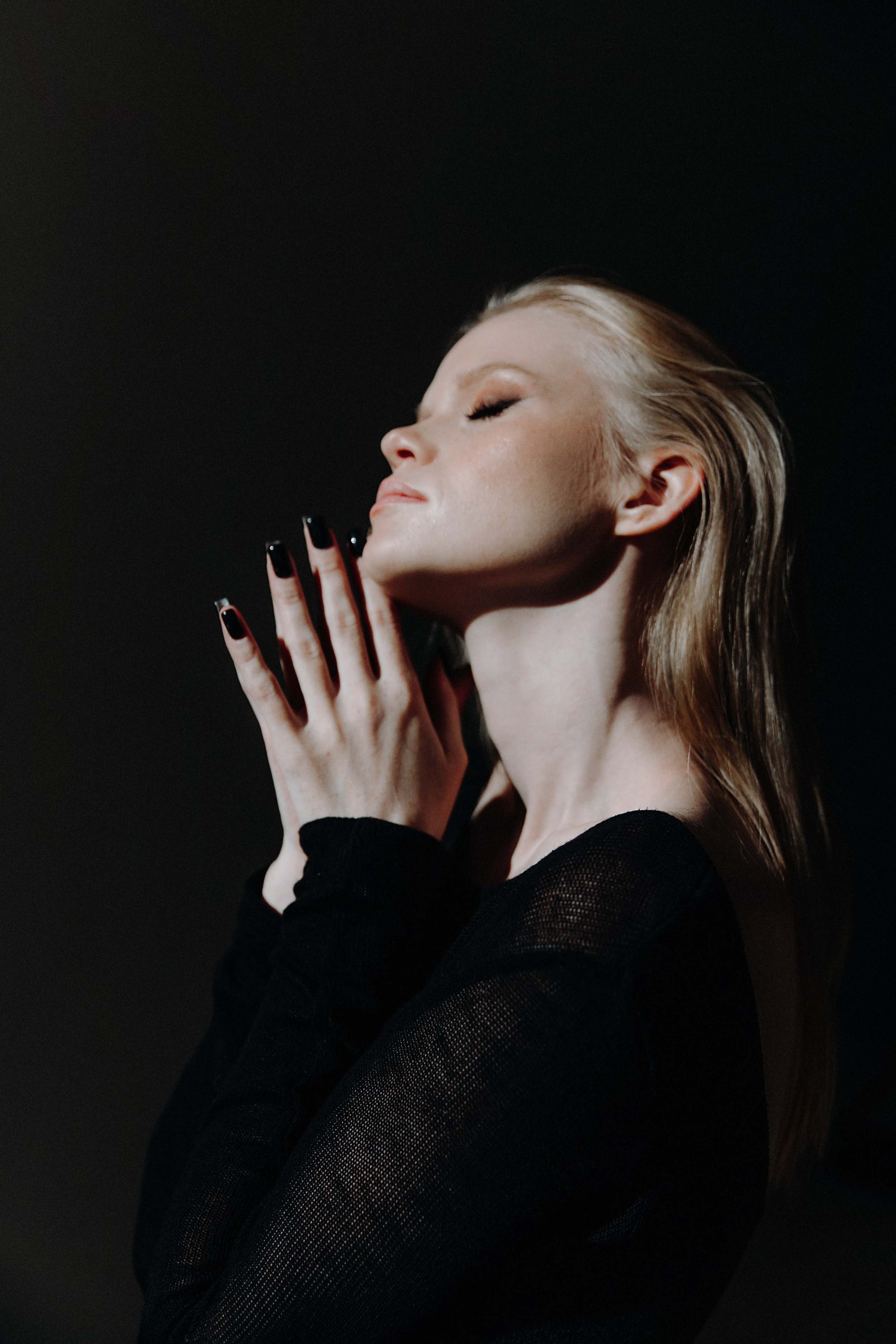 Рина. Главная