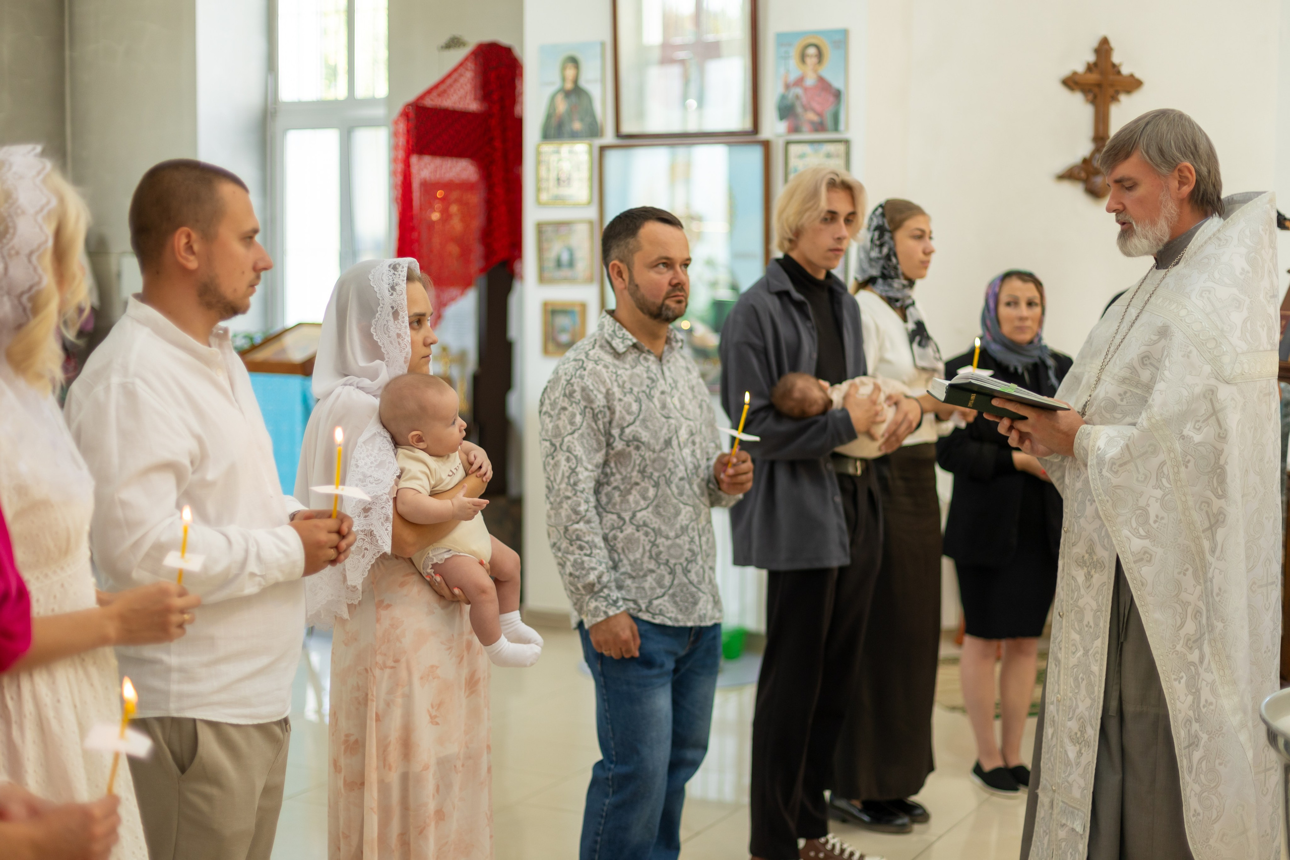 Крещение Артёма (все фото с таинсвта крещения). Фотограф новорожденных. Детский и семейный фотограф Марьяна Юдина