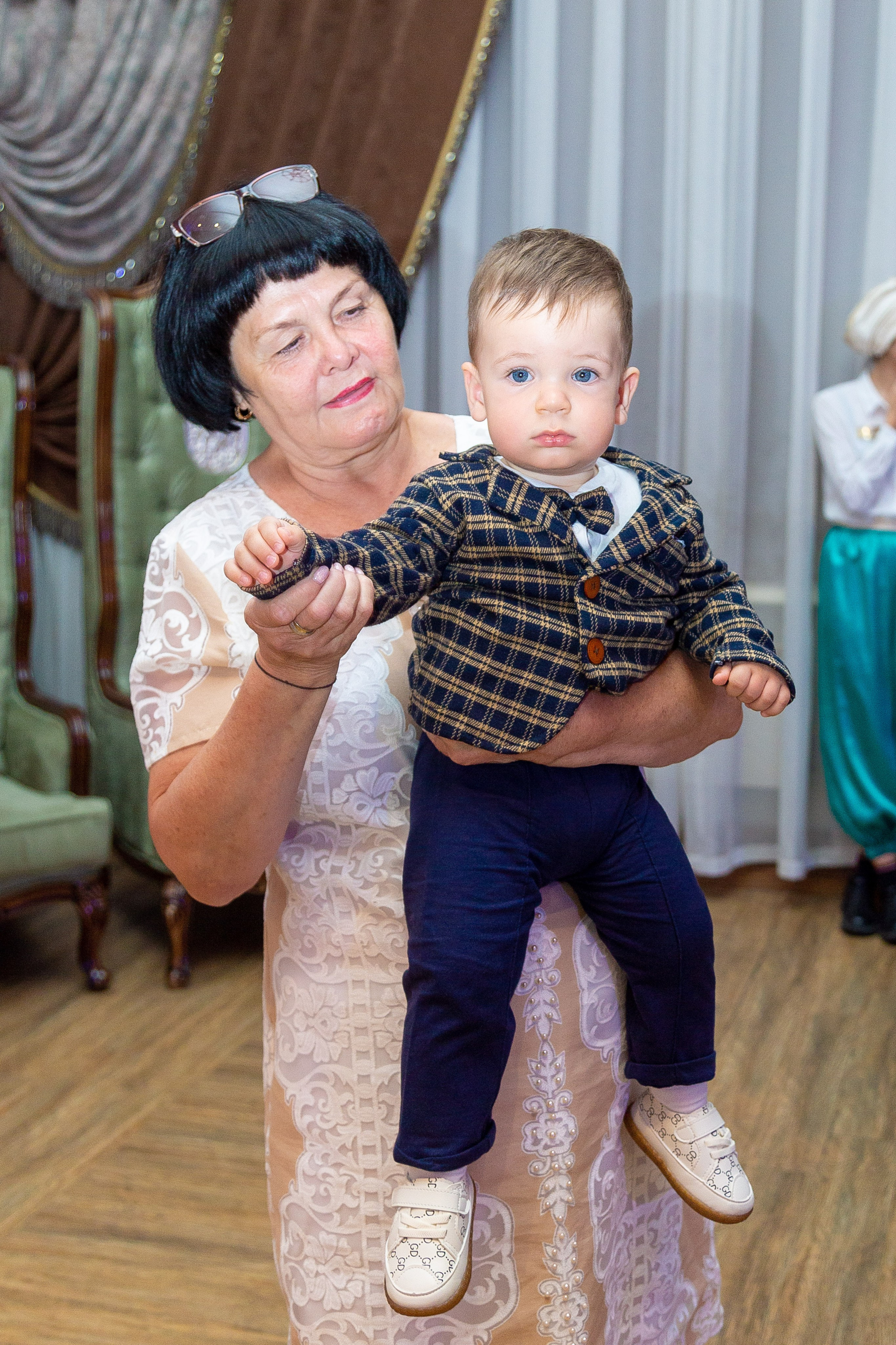 Лео и Давид годик. Свадебный фотограф в Алматы Айгерим Верба