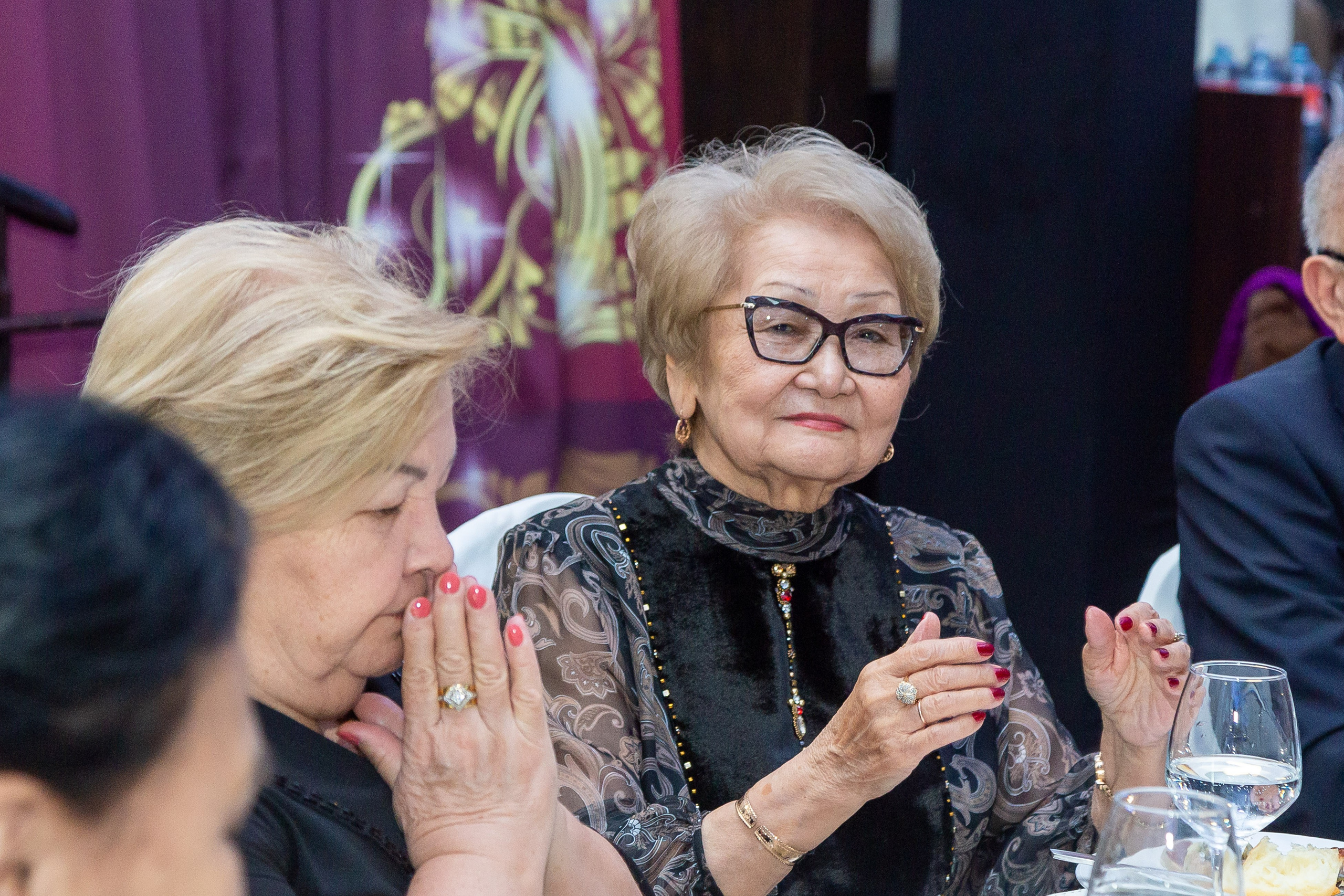 Айша Юбилей 80 лет. Свадебный фотограф в Алматы Айгерим Верба
