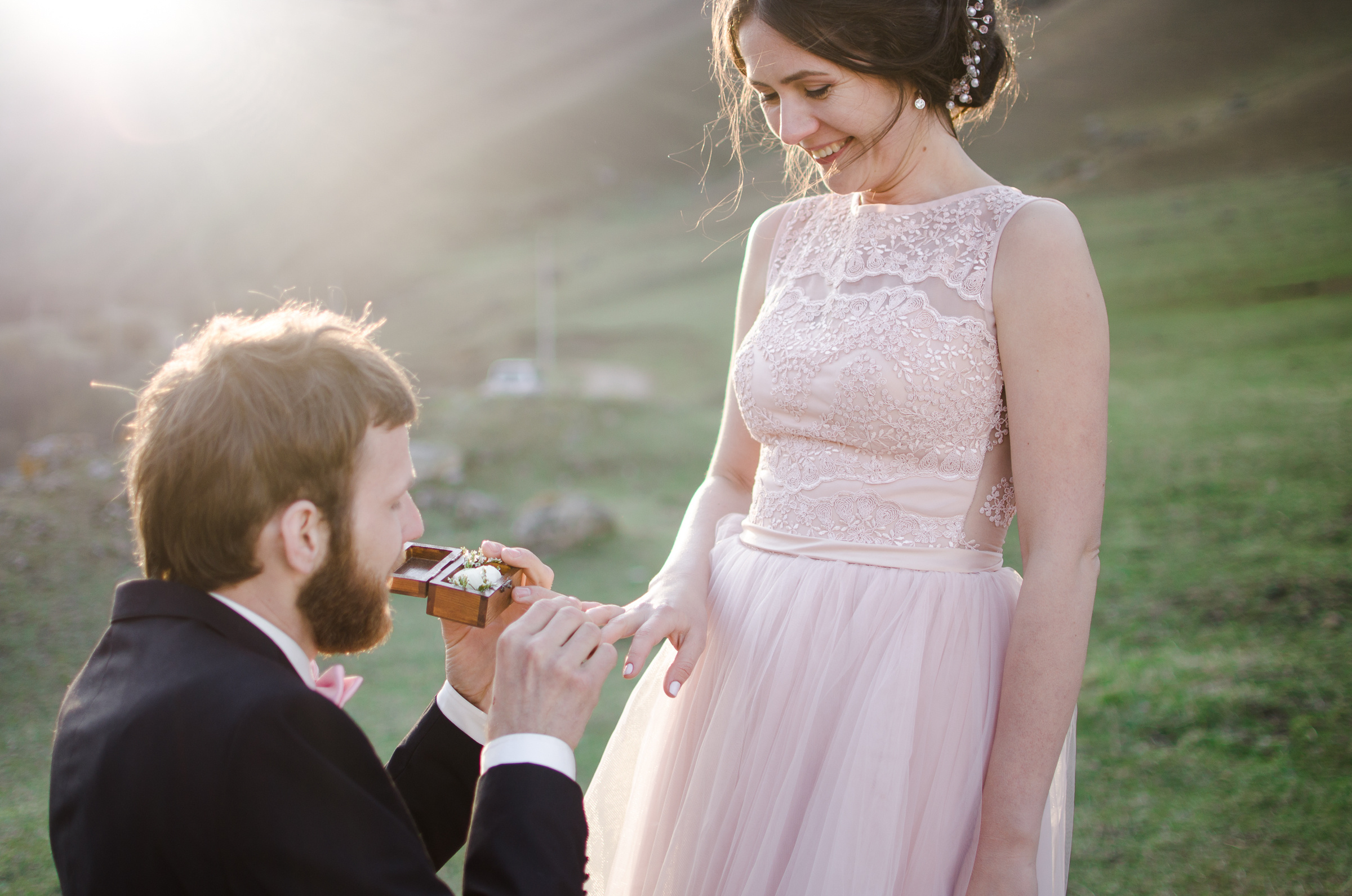 Свадебная фотосессия Анастасии и Павла  в горах Архыза. Предложение ру. Фотограф Ольга Дзюба. Фототерапия как зеркало души. КМВ