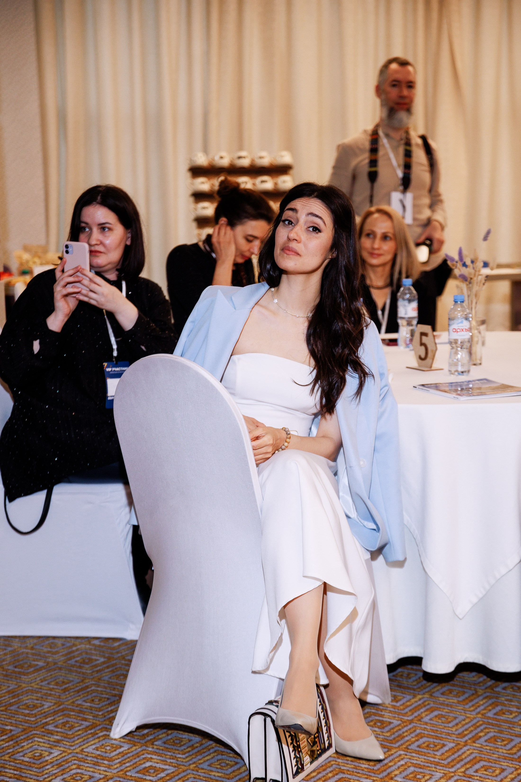 Закрытый нетворкинг. Фотограф Юлия Мальцева