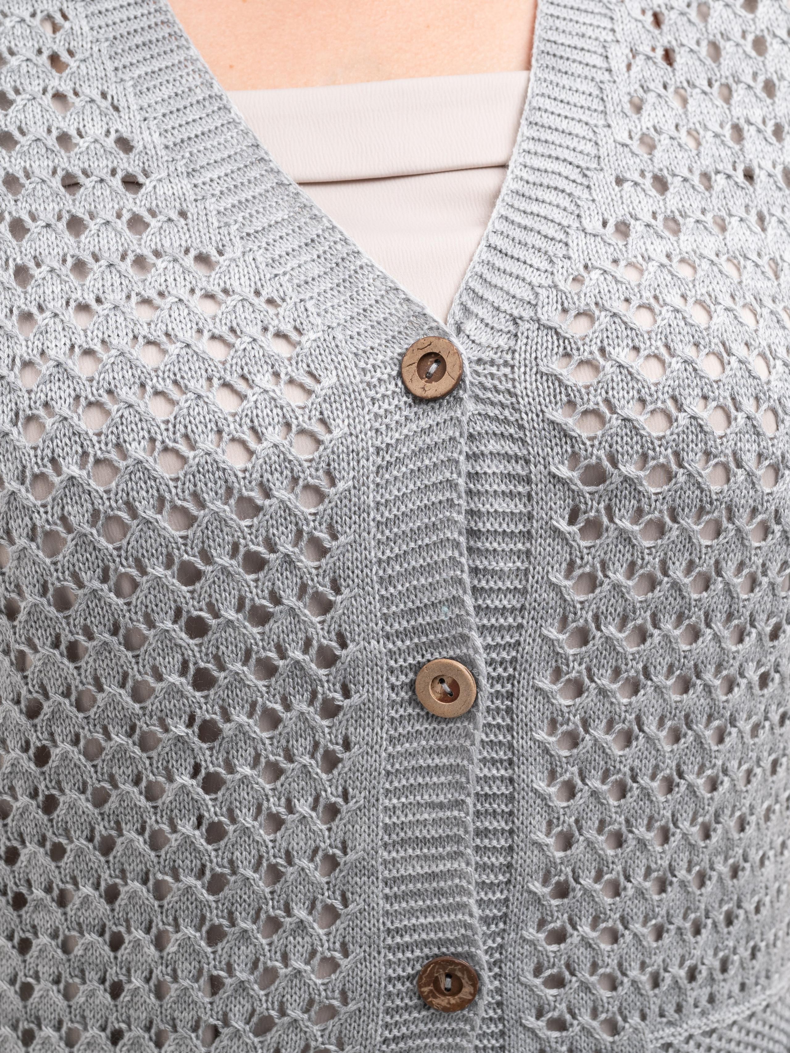 Кардиганы. Предметный фотограф, фото для маркетплейсов Пятигорск, КМВ