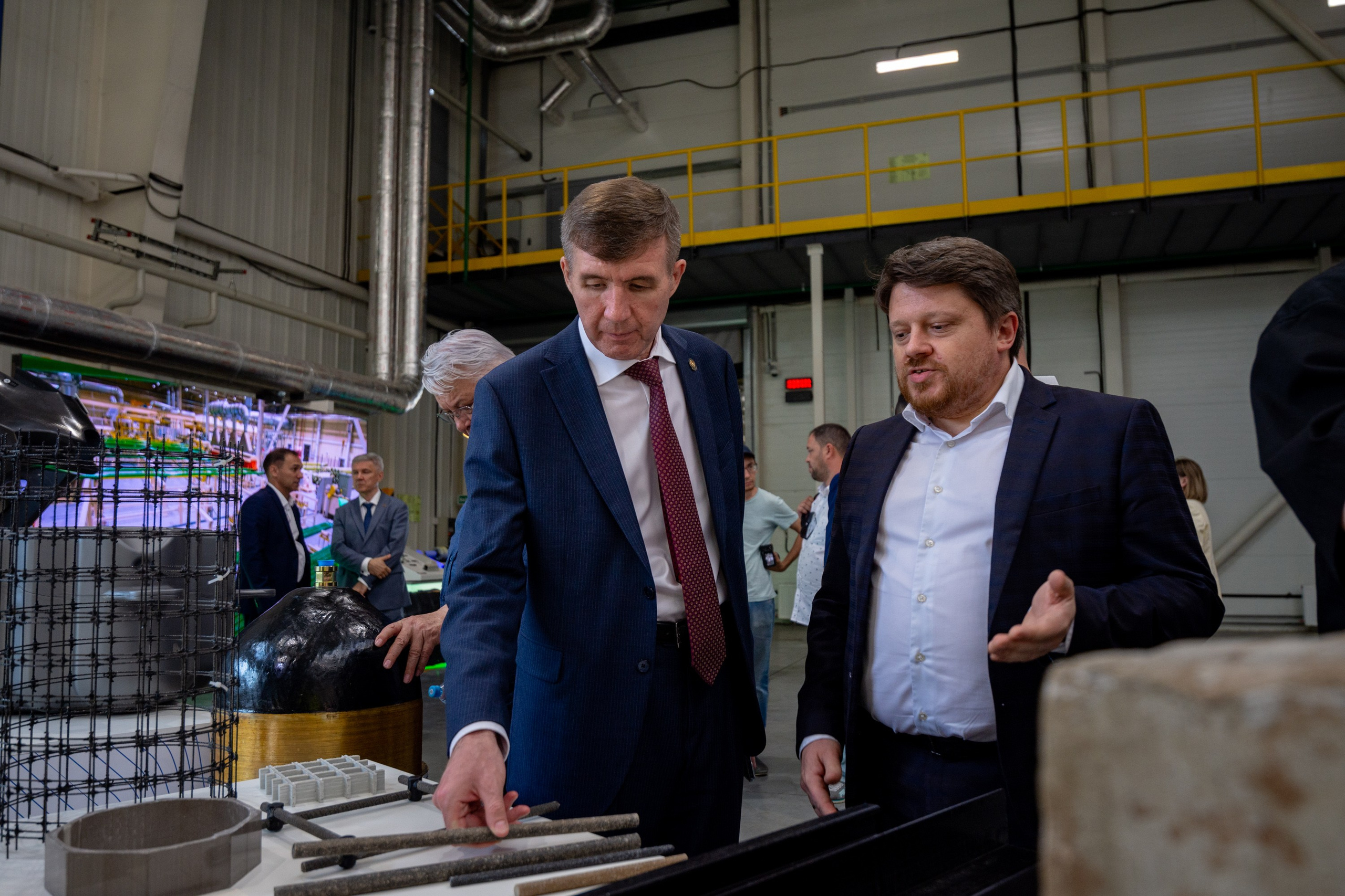 Обход представителями госдумы РФ заводов ОЭЗ АЛАБУГА. Коммерческий фотограф в Казани Ксения Добролюбова