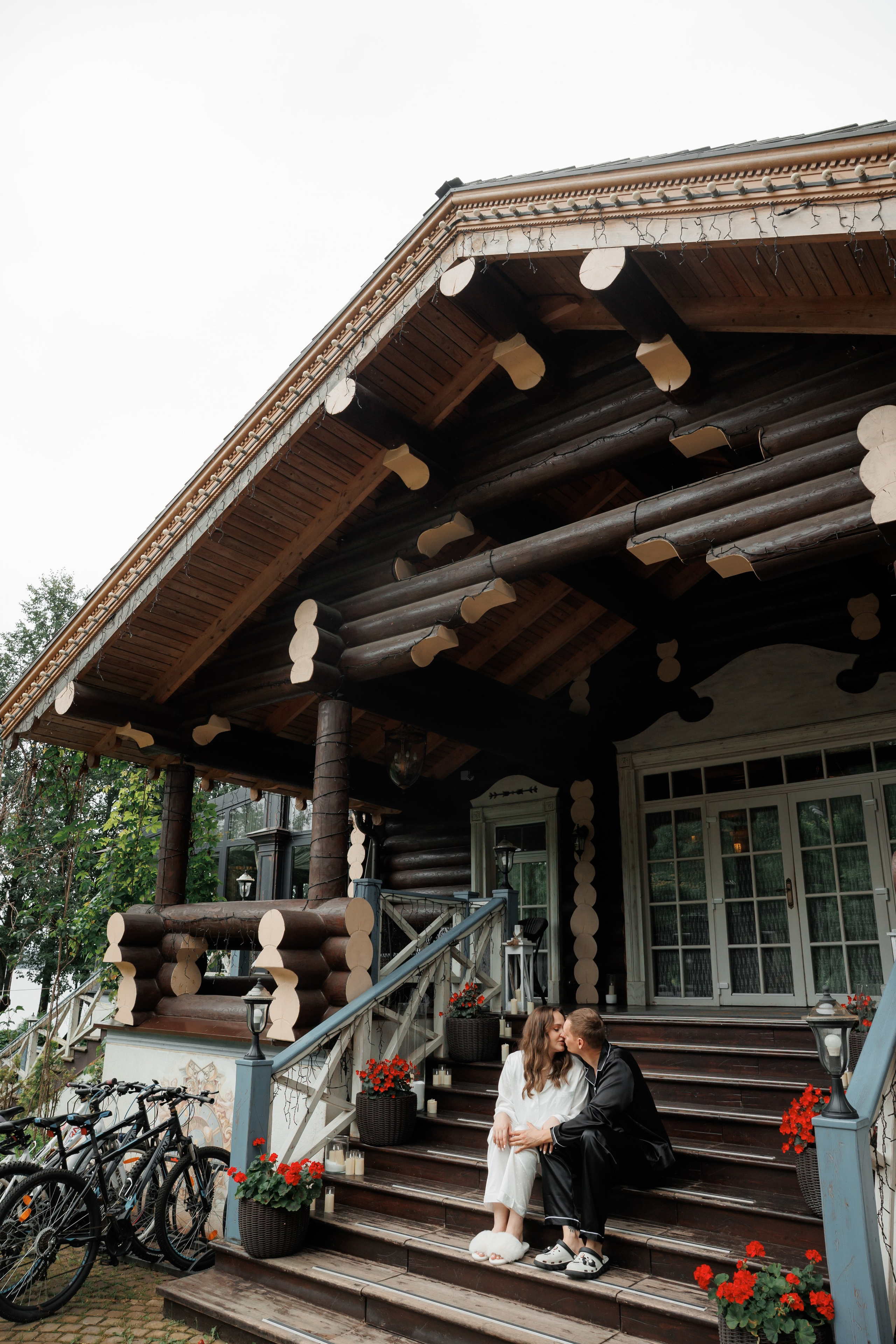 Свадебная фотосессия в отеле Сенешаль. Свадебный и репортажный фотограф (Москва, Королев и другие)