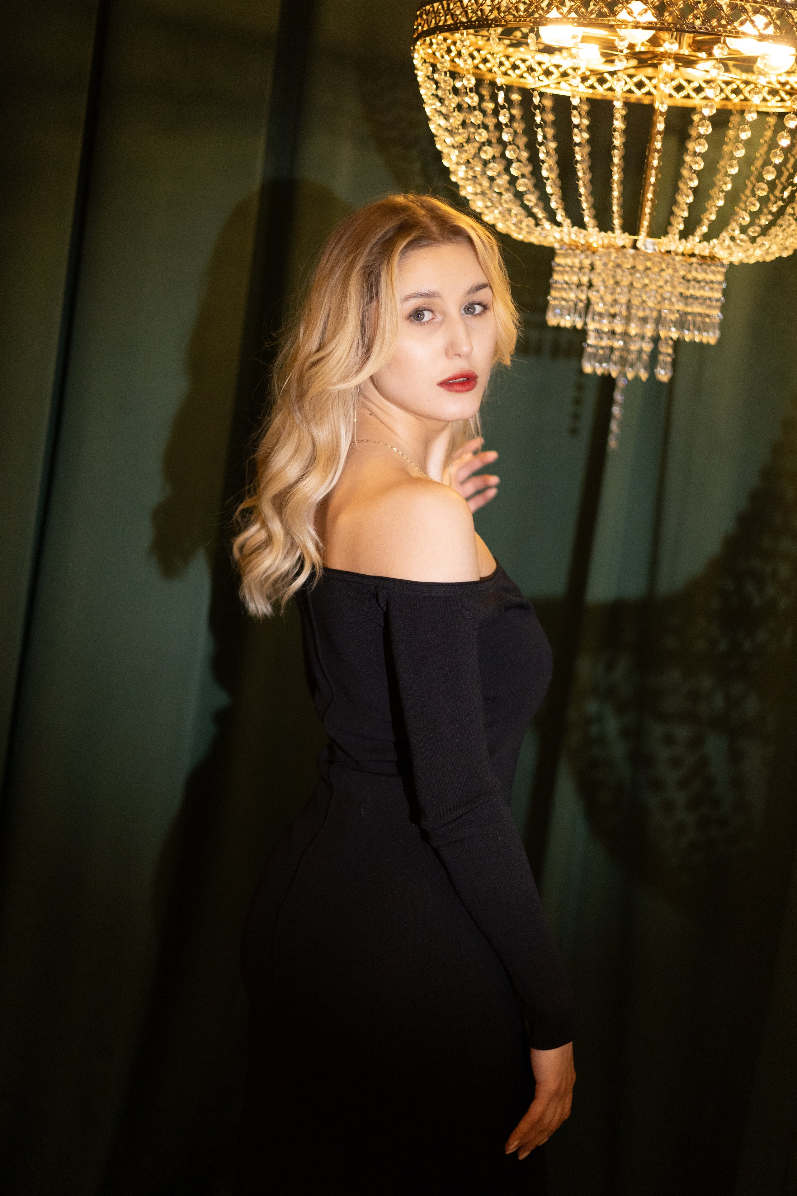 ЖЕНСКИЕ ПОРТРЕТЫ СТУДИЯ 2026. Фотограф Красноярск съемки лавстори, фотосессия в студии, портретная съемка, творческие фотосессии