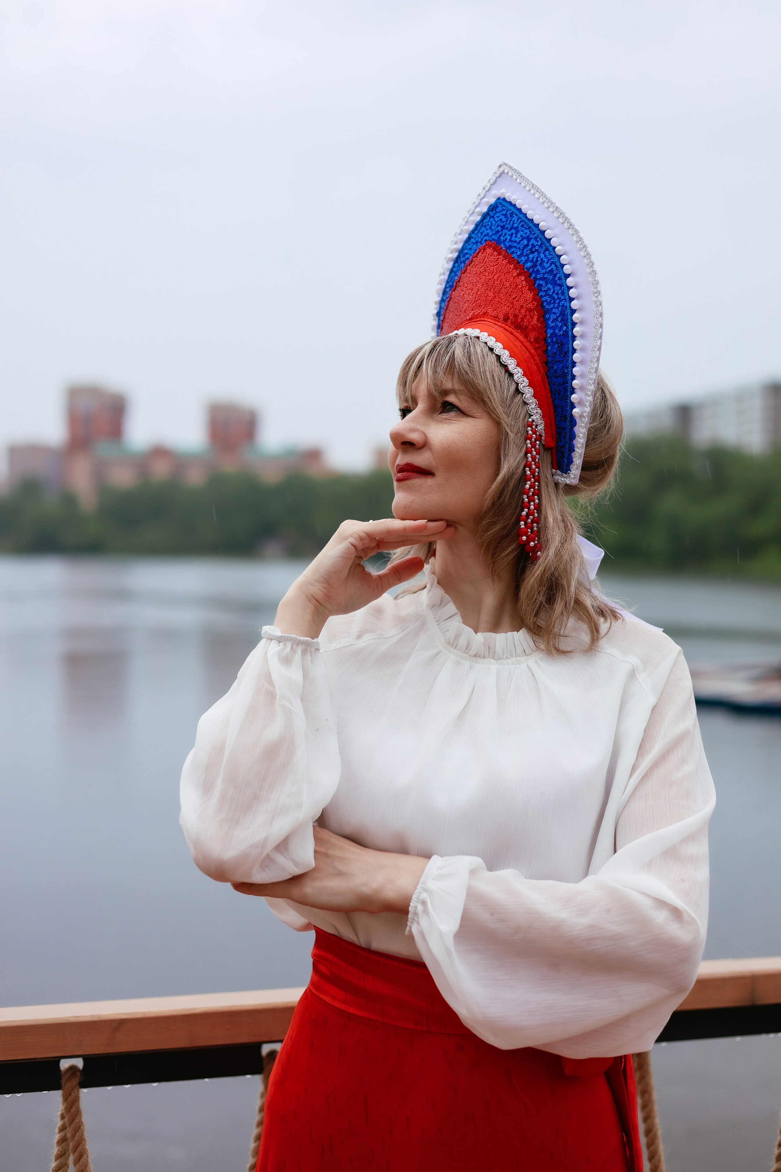 ВСТРЕЧА ЗАКАТА «ТЫ КОРОЛЕВА». Фотограф Красноярск съемки лавстори, фотосессия в студии, портретная съемка, творческие фотосессии