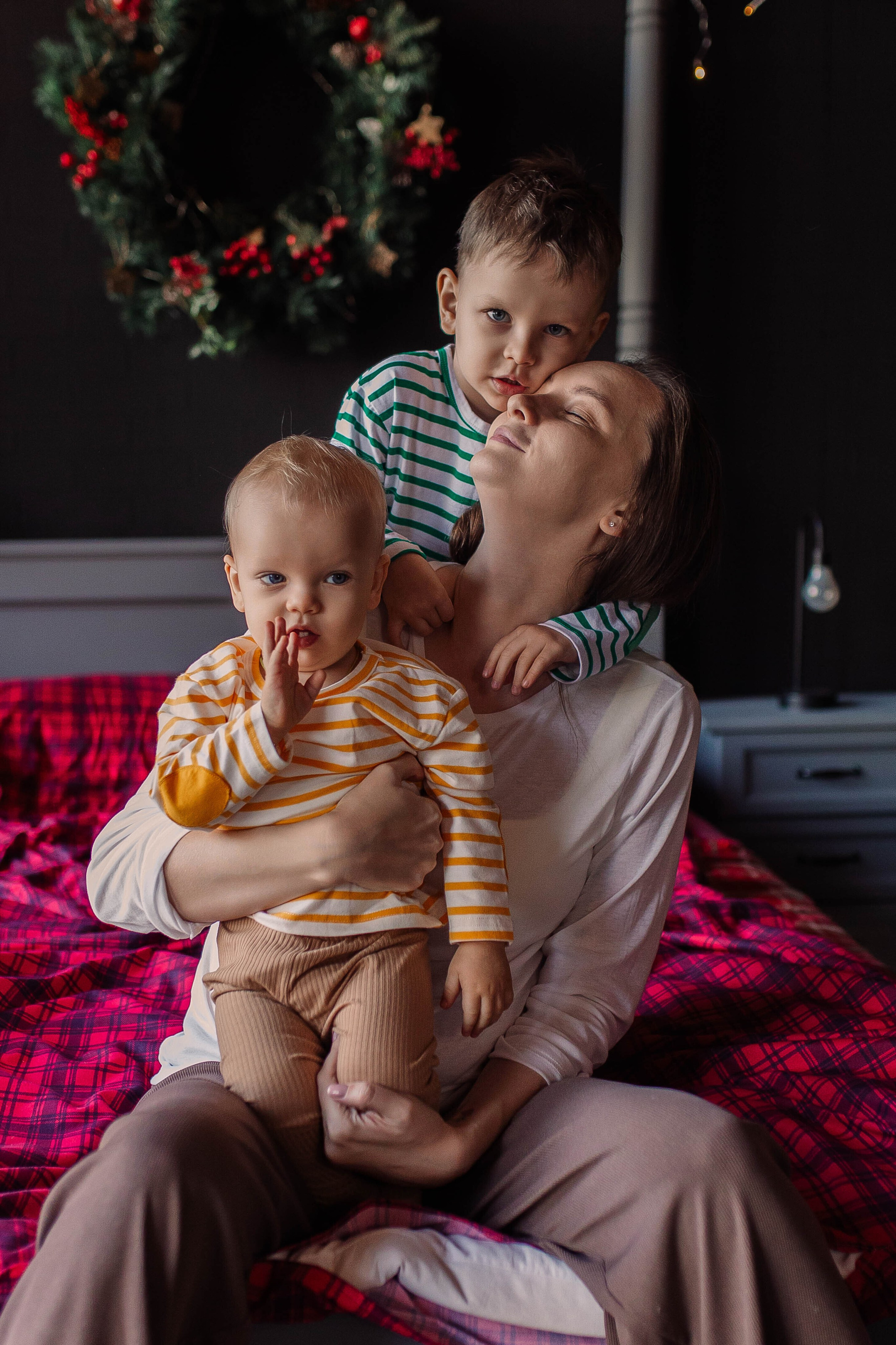 Лена с семьей. Семейный фотограф Алина Демидова. Королев