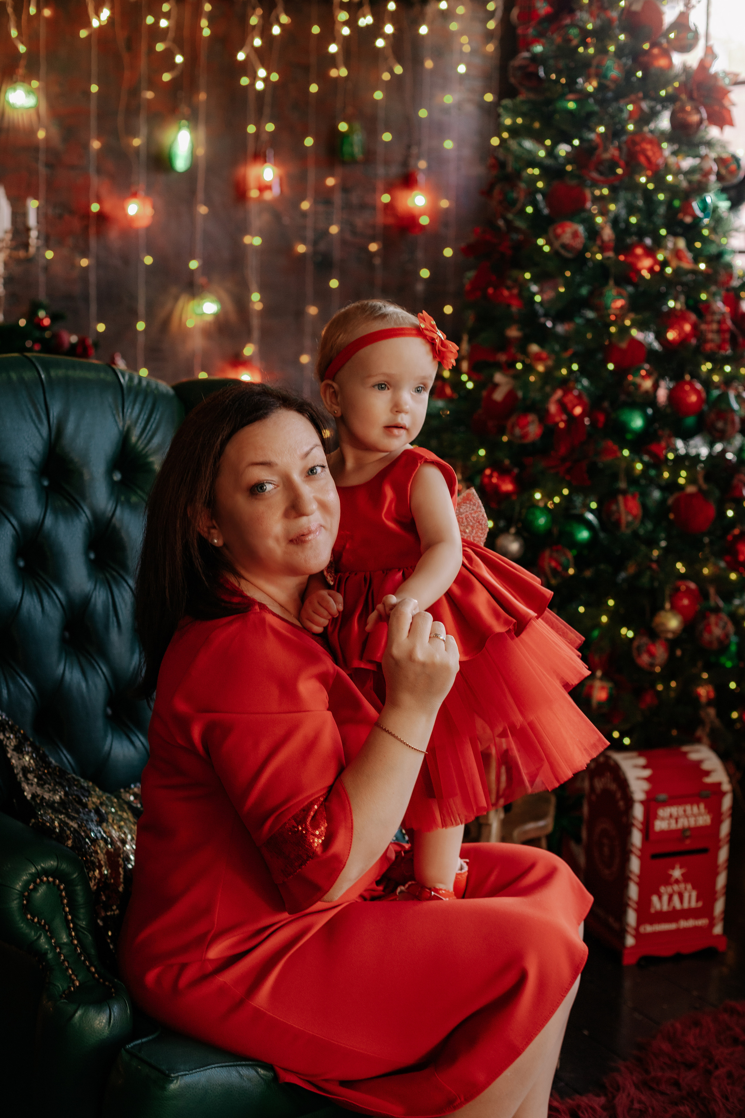 Елена с дочкой (Леонардо Москва). Семейный и свадебный фотограф Видное Москва Екатерина Пятова
