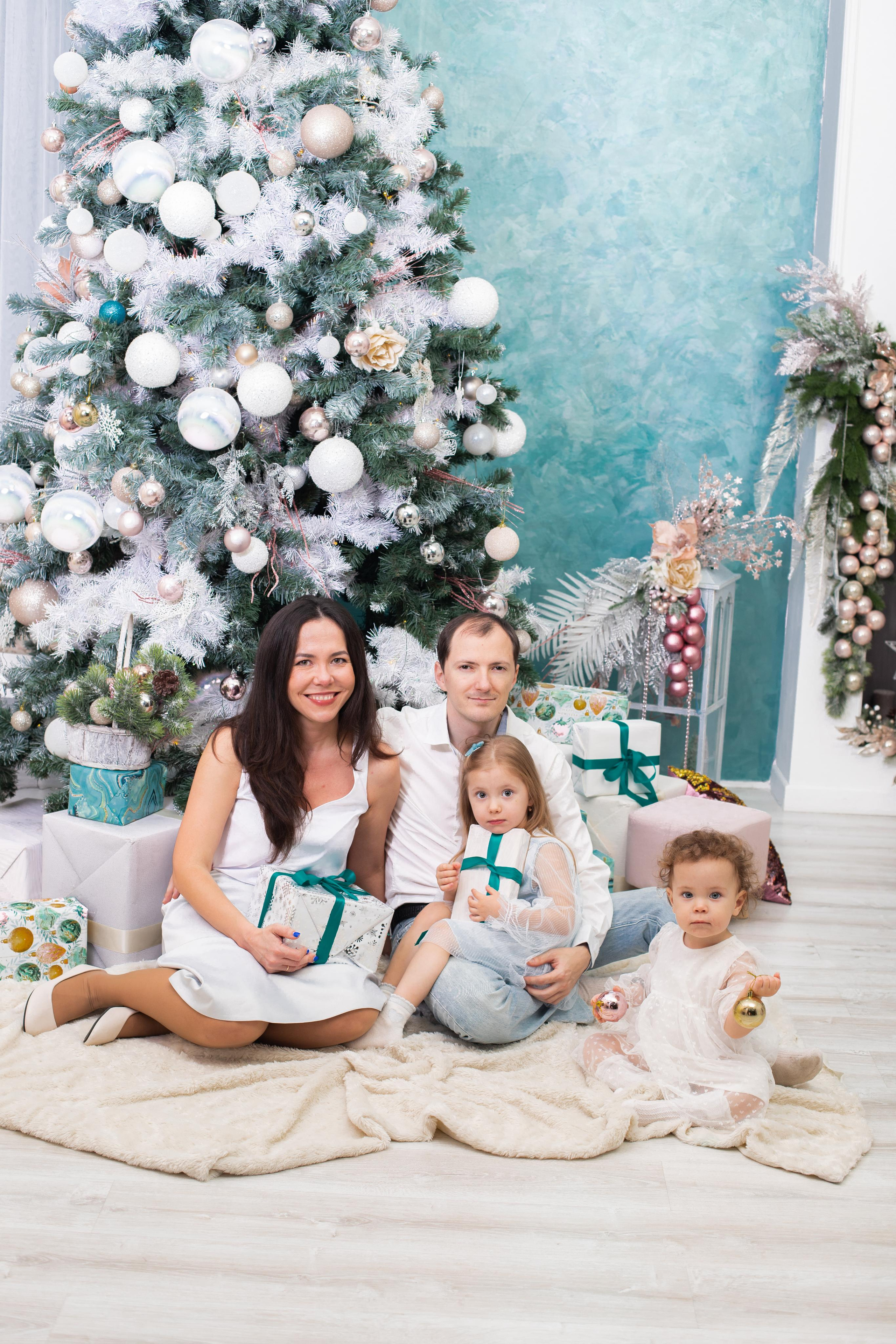 Александра и семья (Тоффи Видное). Семейный и свадебный фотограф Видное Москва Екатерина Пятова