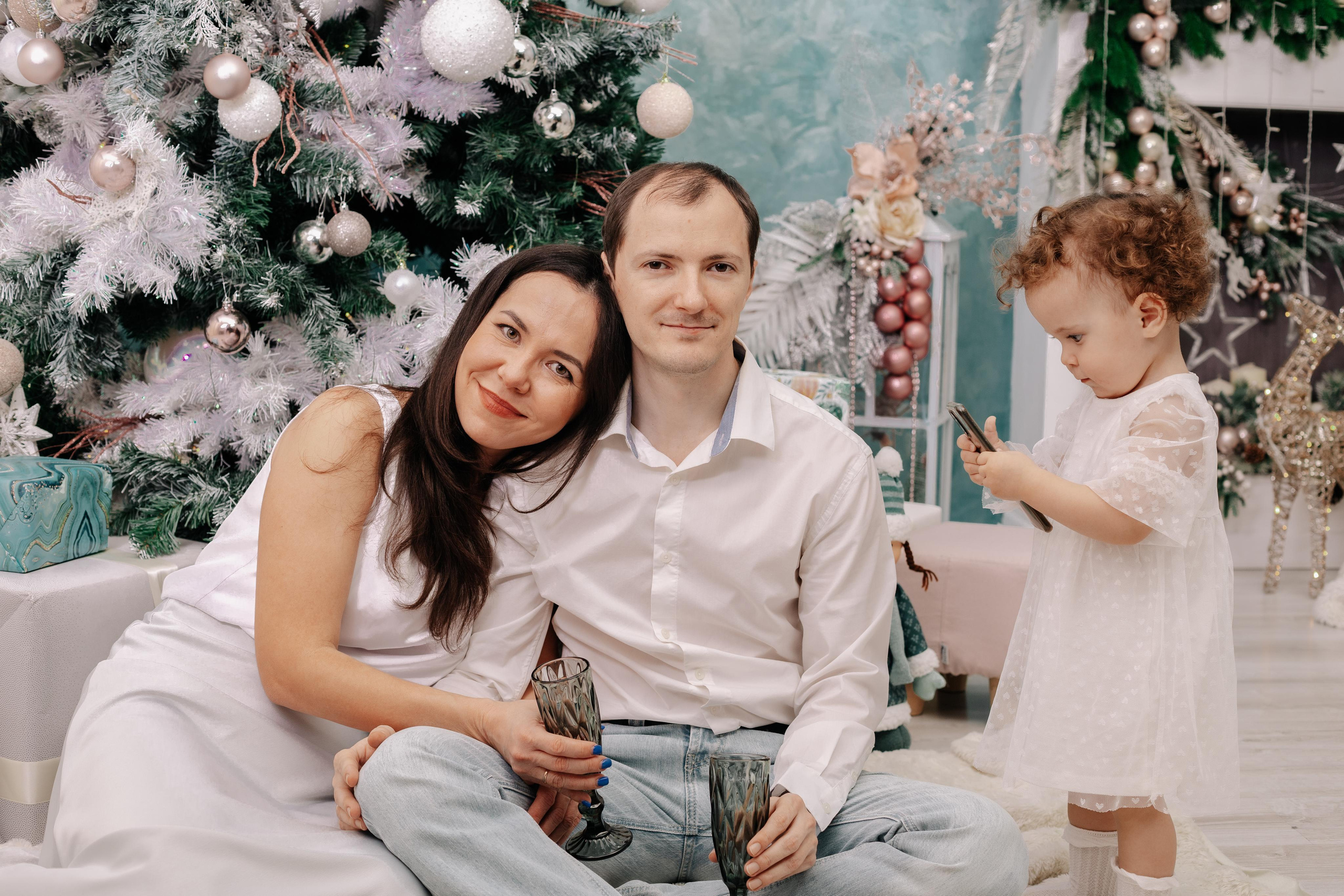 Александра и семья (Тоффи Видное). Семейный и свадебный фотограф Видное Москва Екатерина Пятова