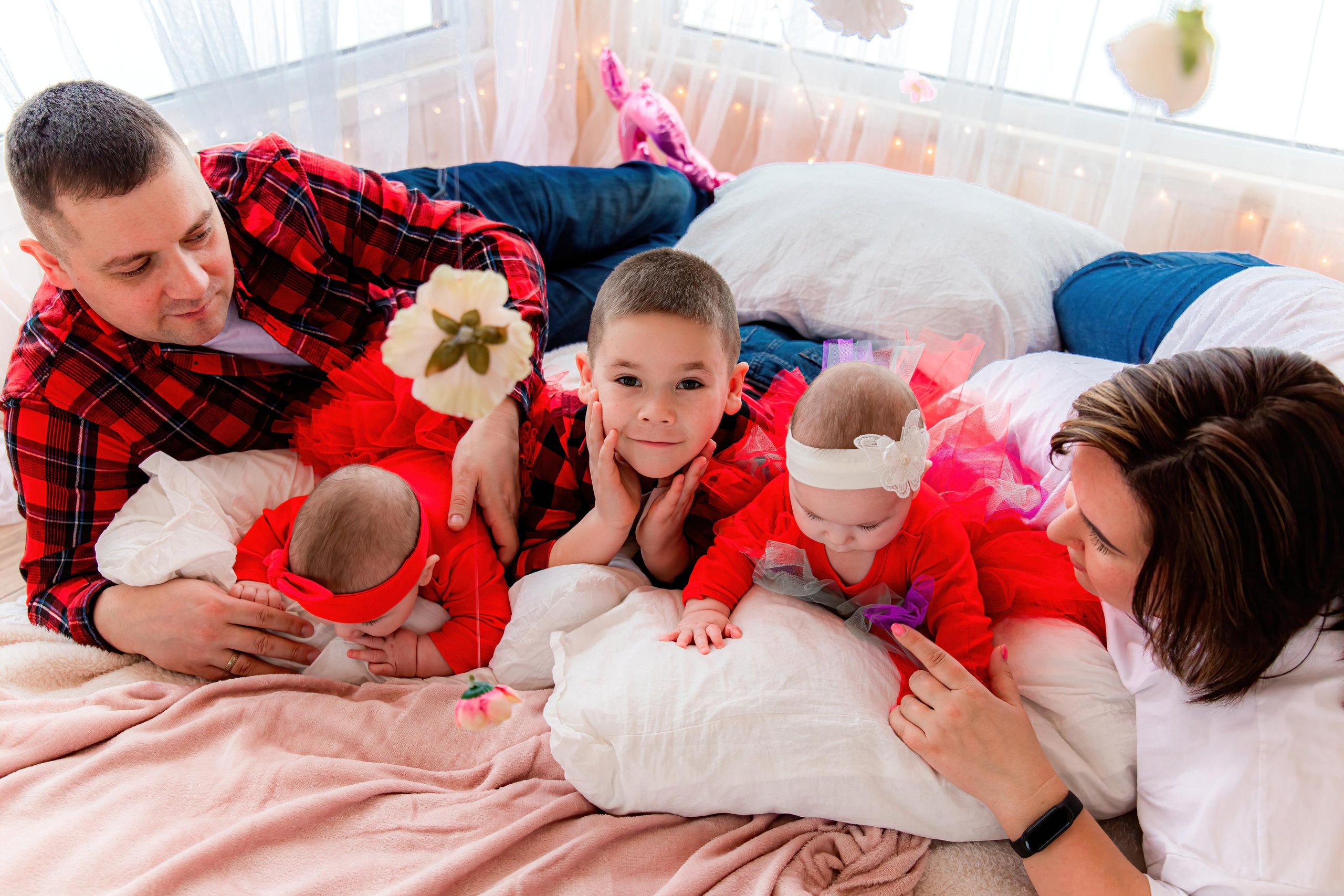 Наталья и семья (Фотодеревня Видное). Семейный и свадебный фотограф Видное Москва Екатерина Пятова