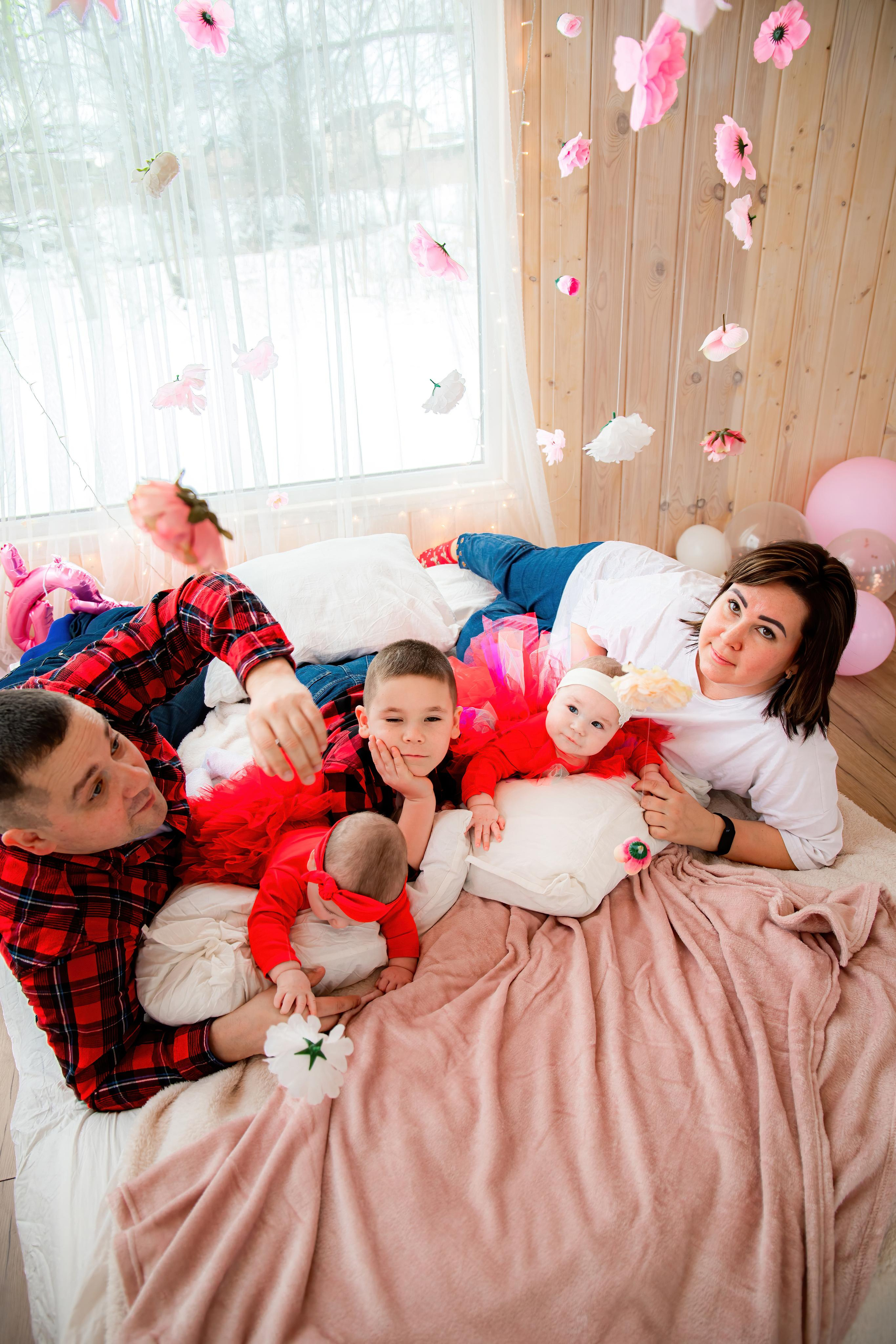 Наталья и семья (Фотодеревня Видное). Семейный и свадебный фотограф Видное Москва Екатерина Пятова