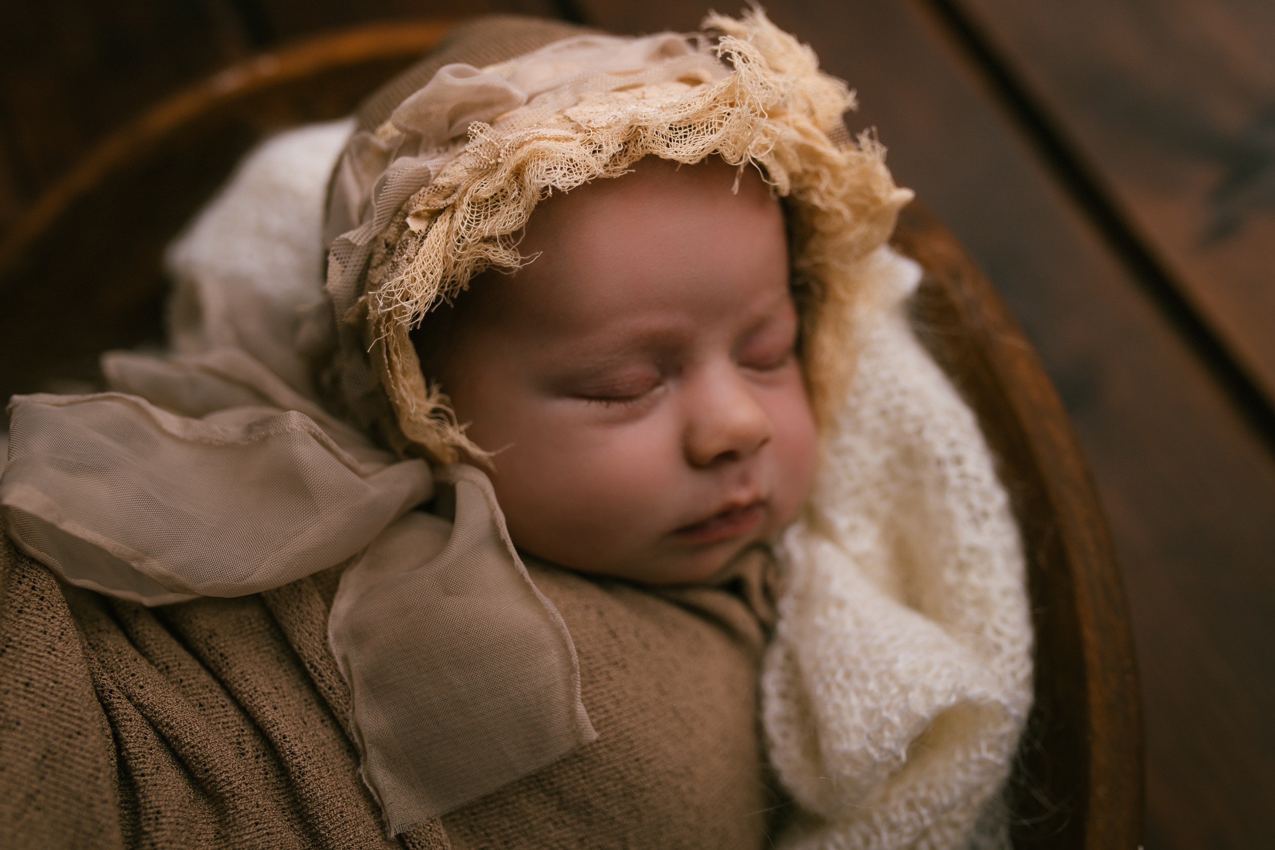 Майя. 2 недели. Фотограф новорожденных Екатеринбург