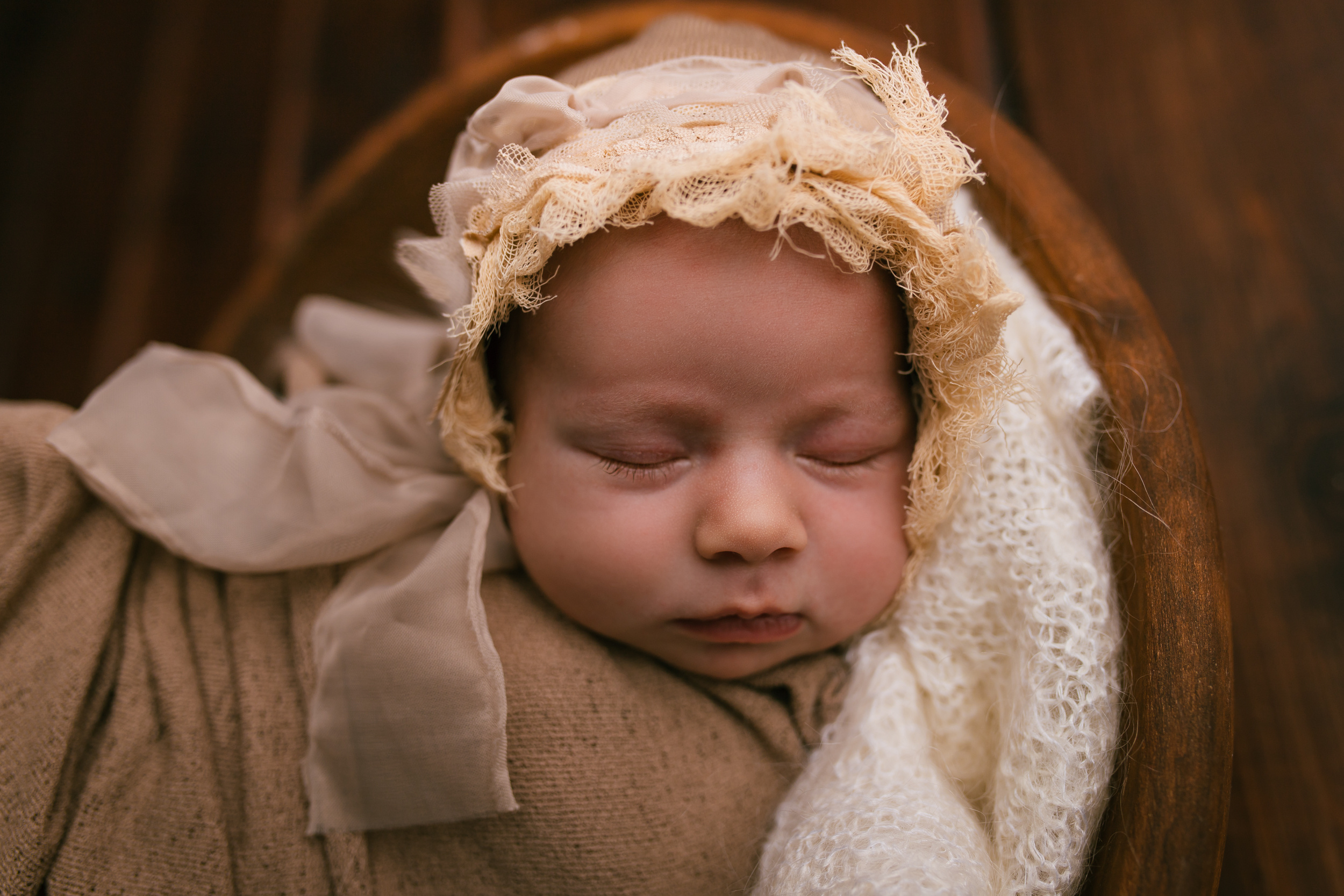 Майя. 2 недели. Фотограф новорожденных Екатеринбург