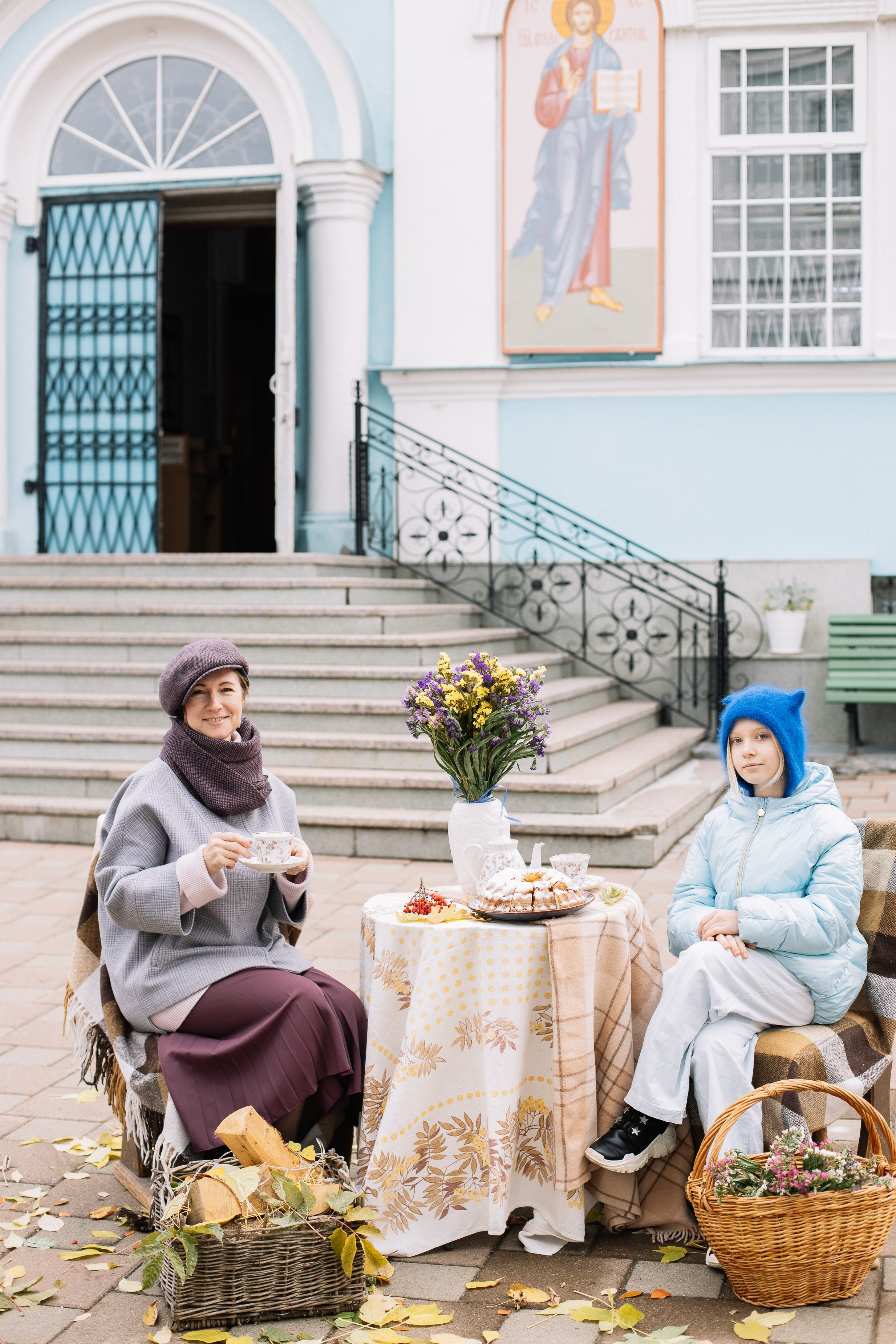 Покров в храме Иоанна Предтечи. Семейный фотограф Трусова Евгения в Екатеринбурге