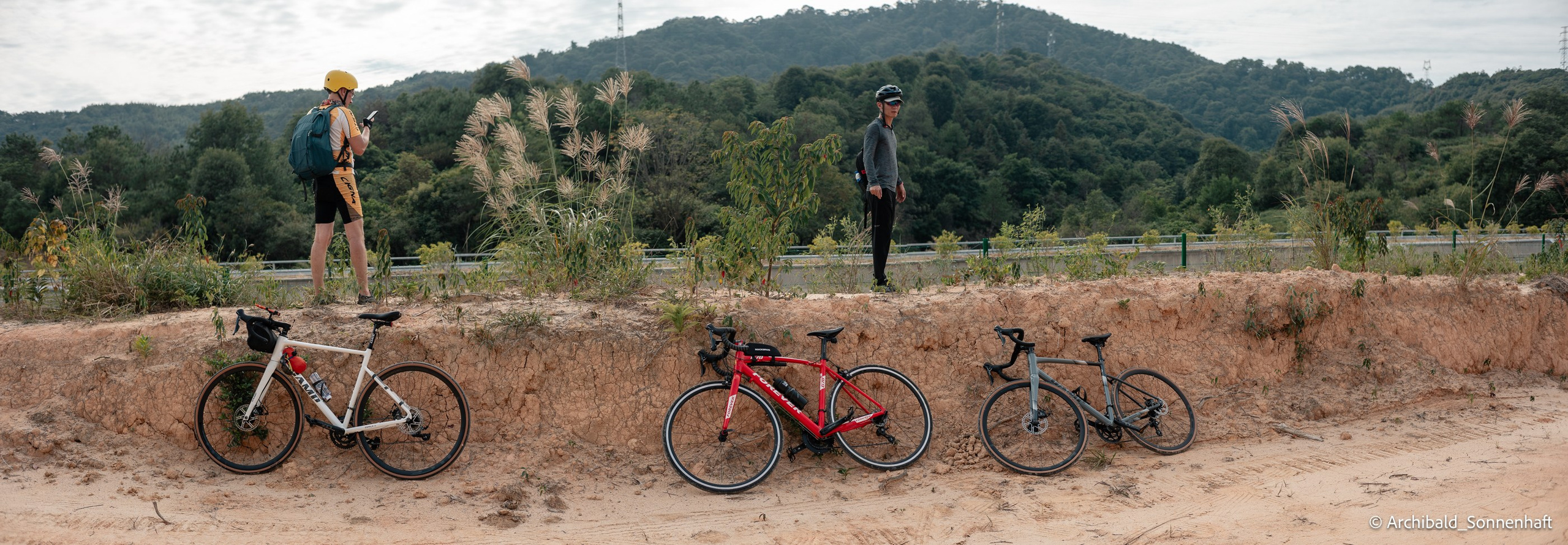 The first time on a road bike. Photographer in Guangzhou, China. Archibald Sonnenhaft