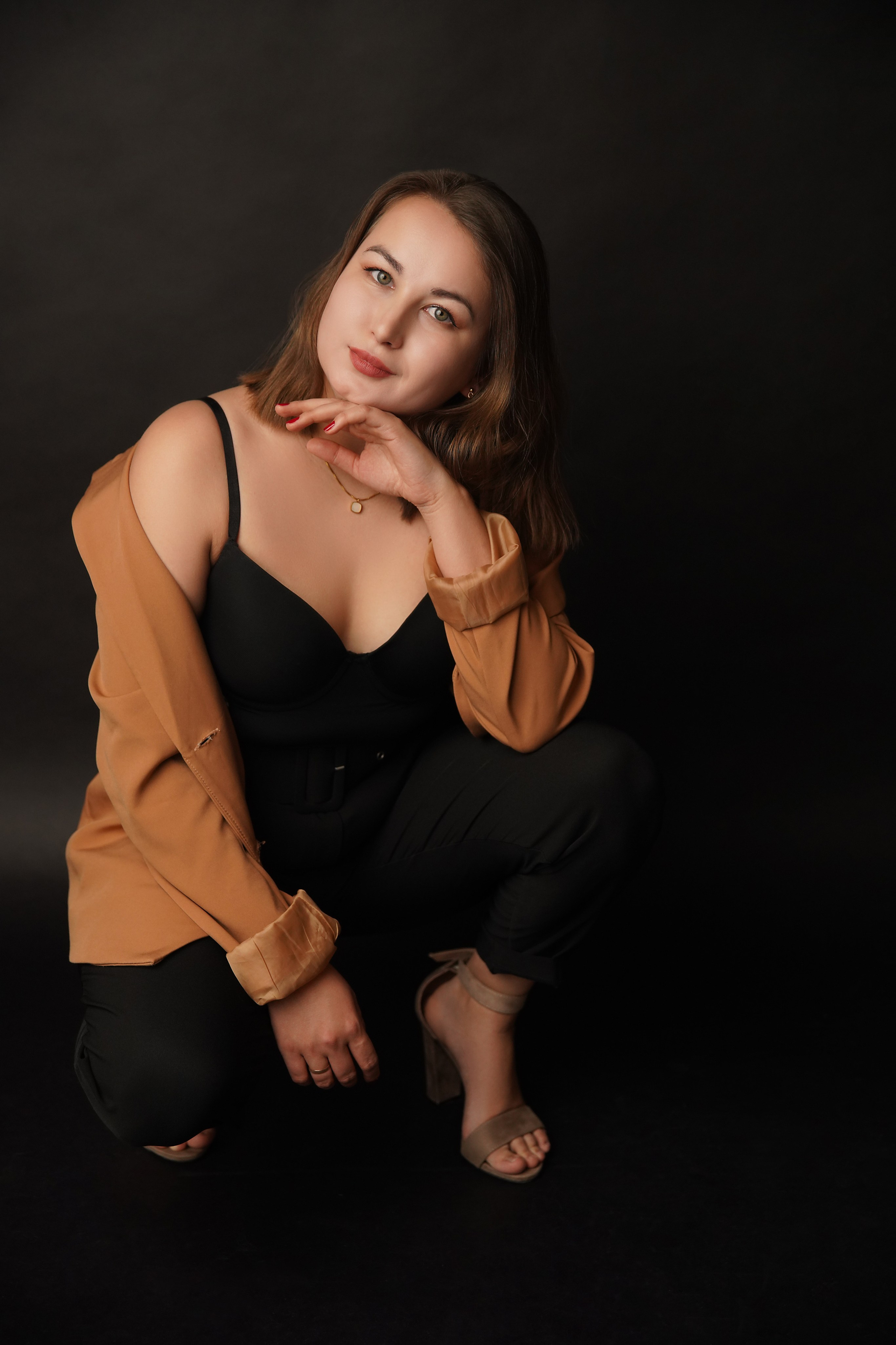 Женский портрет. Фотограф новорожденных. Семейный и детский фотограф в городе Сургуте