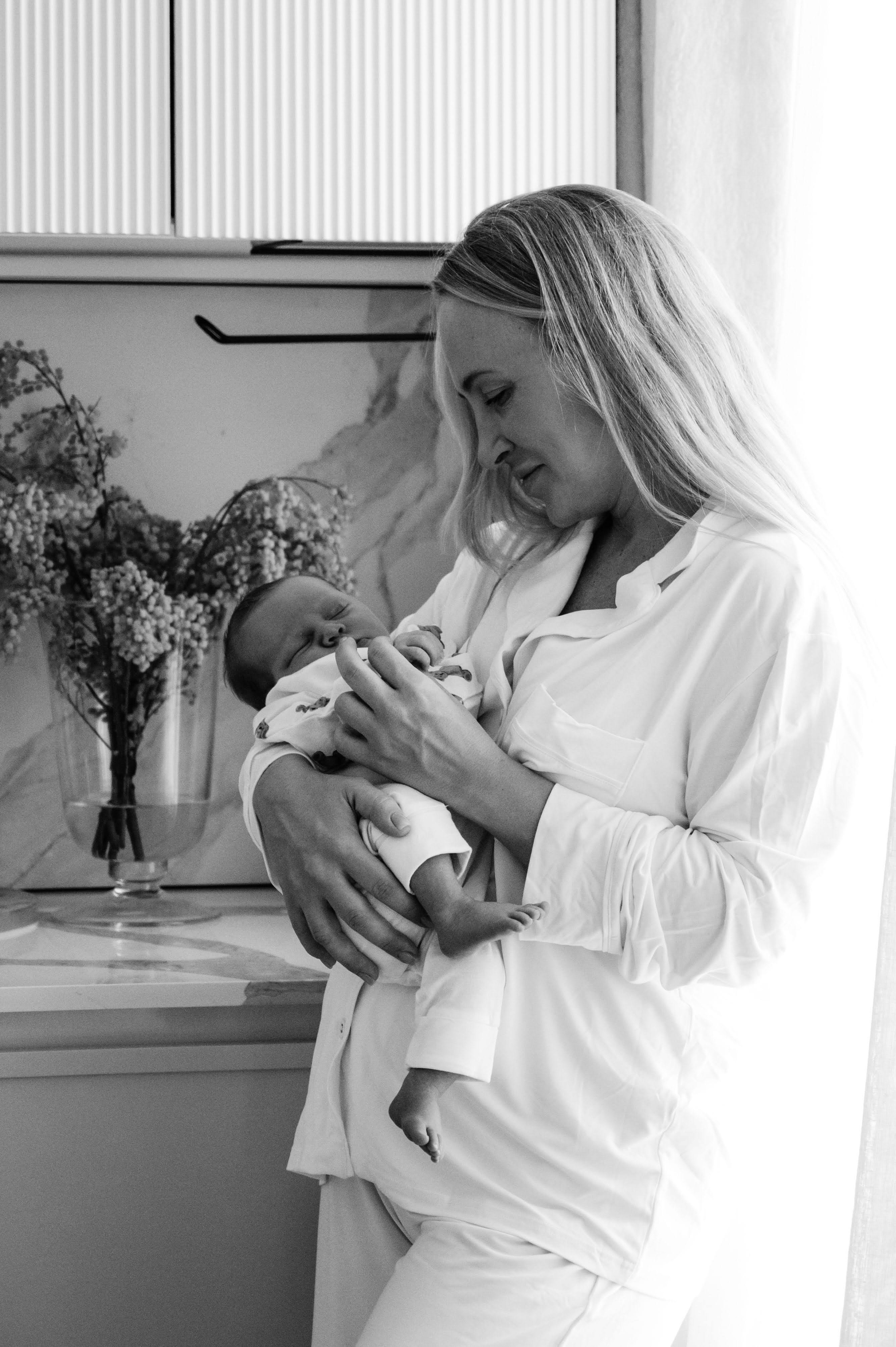 Леночка. Профессиональный фотограф беременности в СПБ. Стильные фотосессии беременности в стиле минимализм и классическая фотография