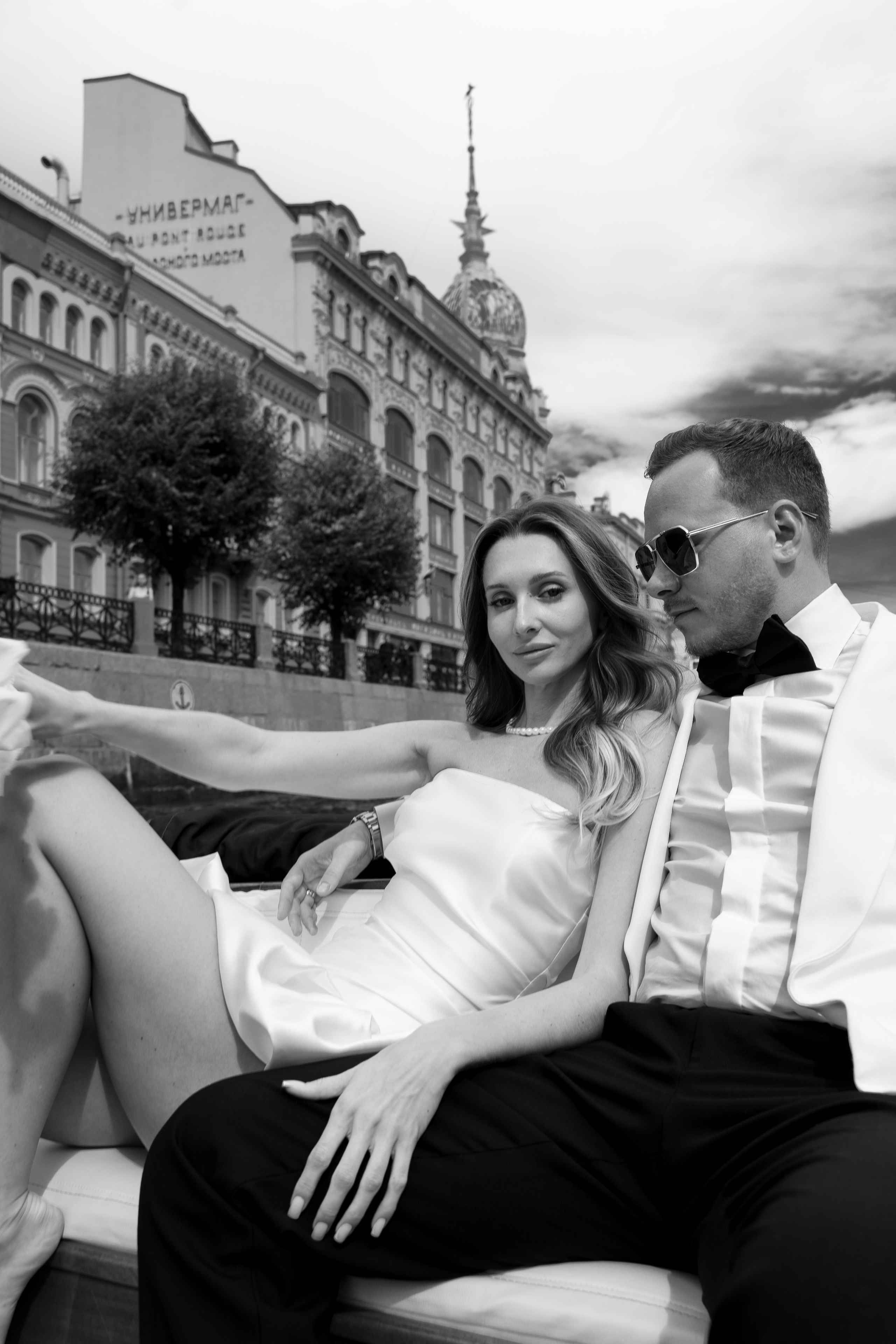 Свадебная съемка во дворце Мясникова. Фотограф Миланазавр