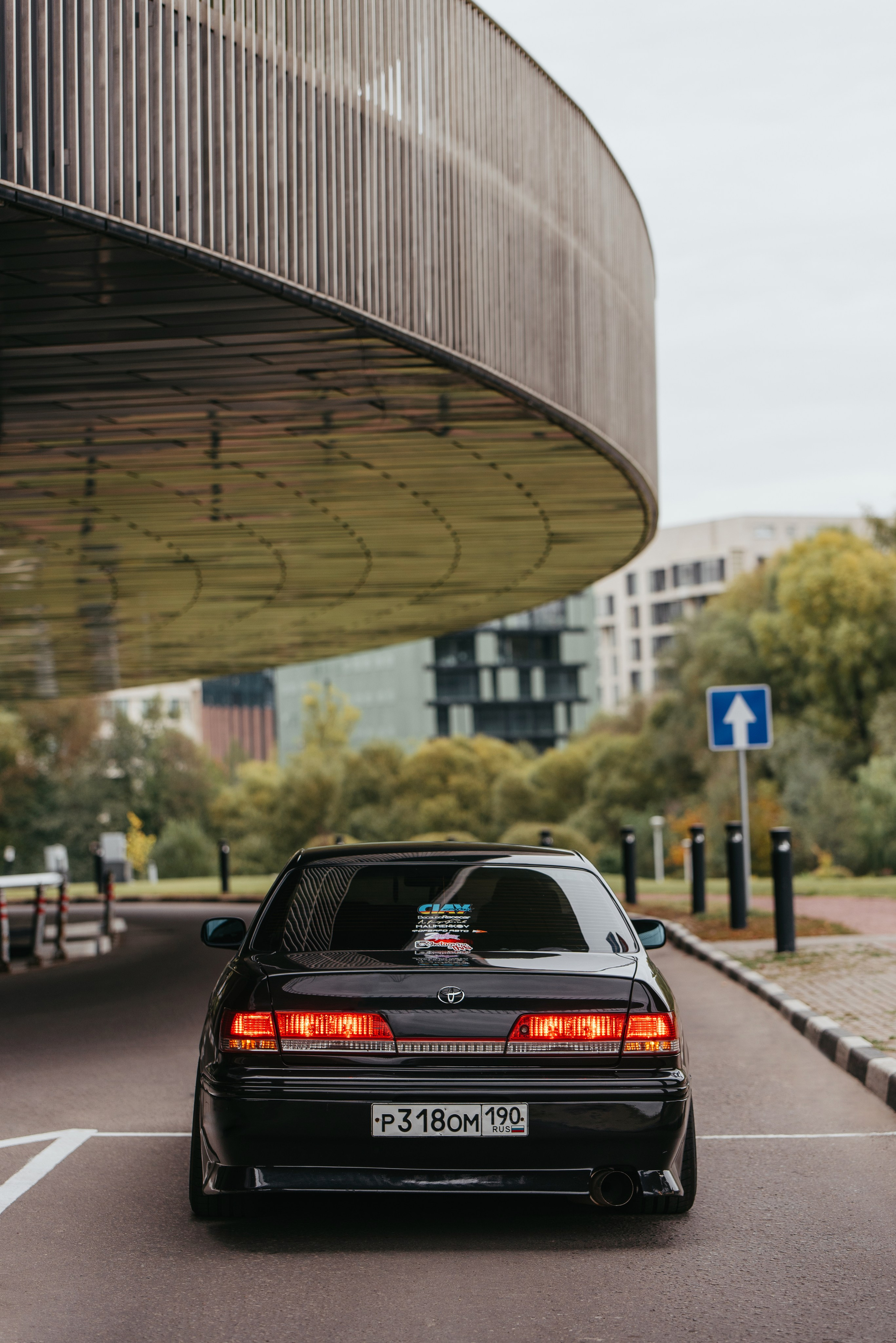 Toyota Mark ii inna_goldcobra. DeLorein