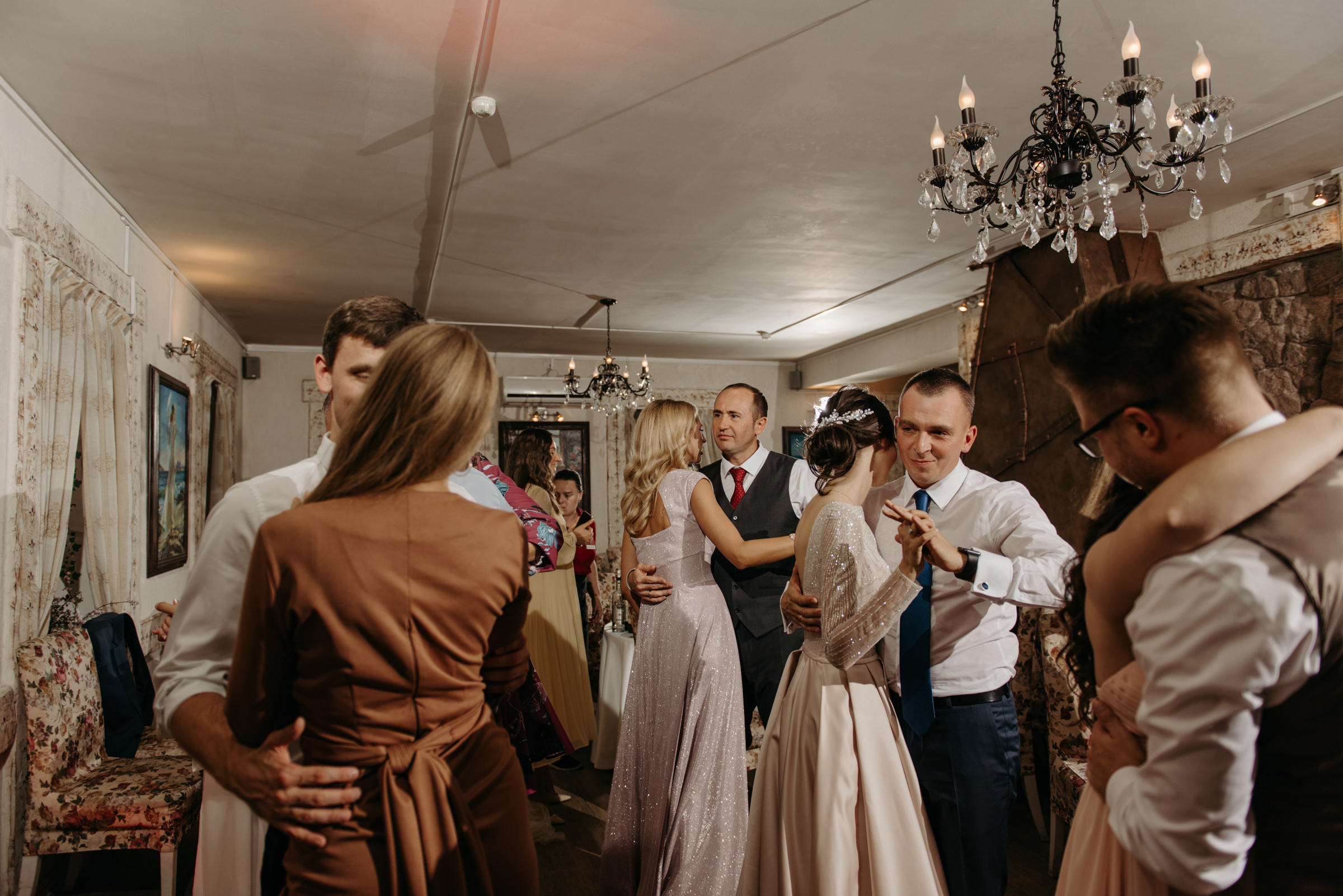 Осенняя свадьба Екатерины и Евгения. Свадебный фотограф в Санкт-Петербурге Венера Ахметова