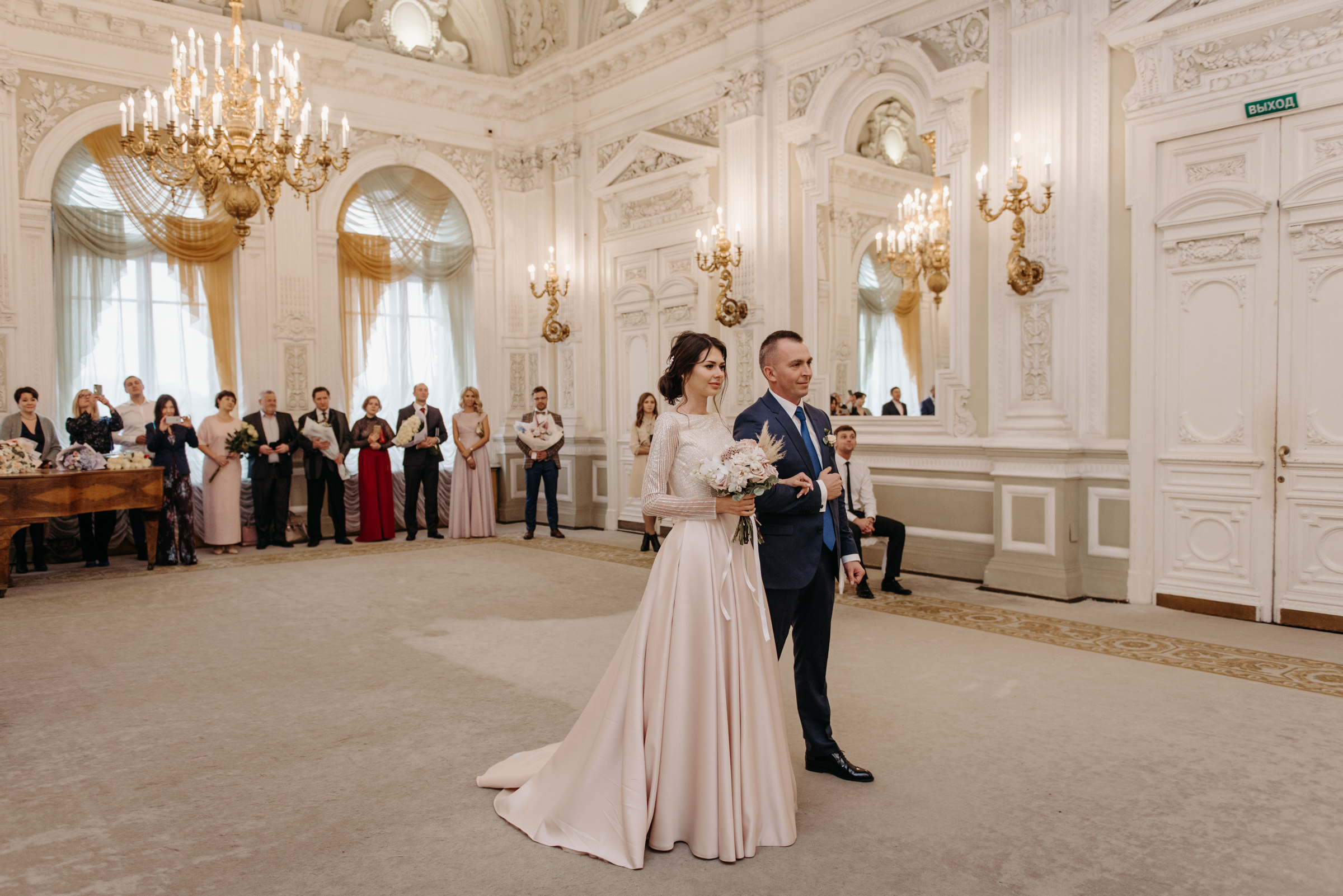 Осенняя свадьба Екатерины и Евгения. Свадебный фотограф в Санкт-Петербурге Венера Ахметова