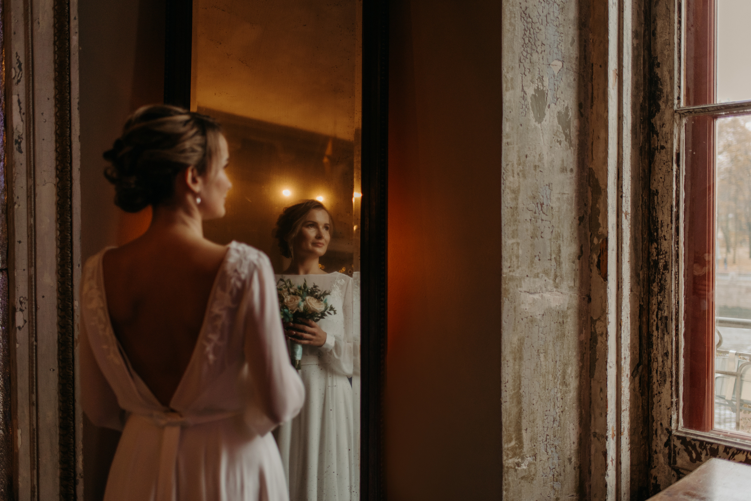 Осенняя свадьба Надежды и Дмитрия. Свадебный фотограф в Санкт-Петербурге Венера Ахметова