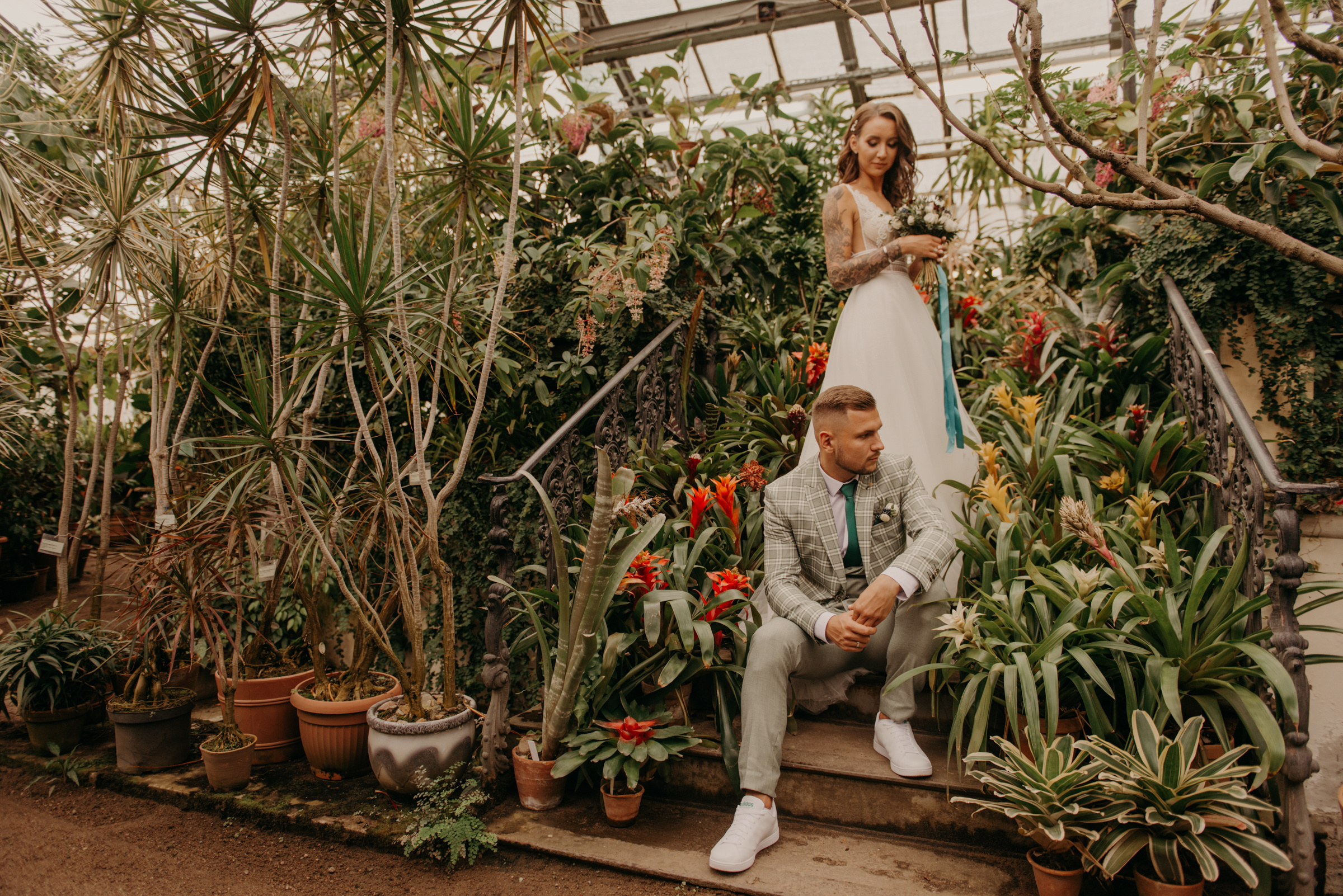 Свадебная фотосессия в оранжерее Ботанического сада. Свадебный фотограф в Санкт-Петербурге Венера Ахметова